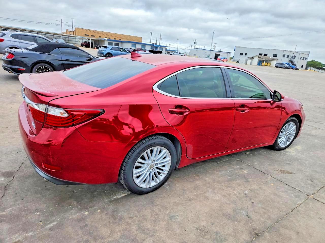 2015 Lexus Es 350 Красный vin: JTHBK1GG3F2204766
