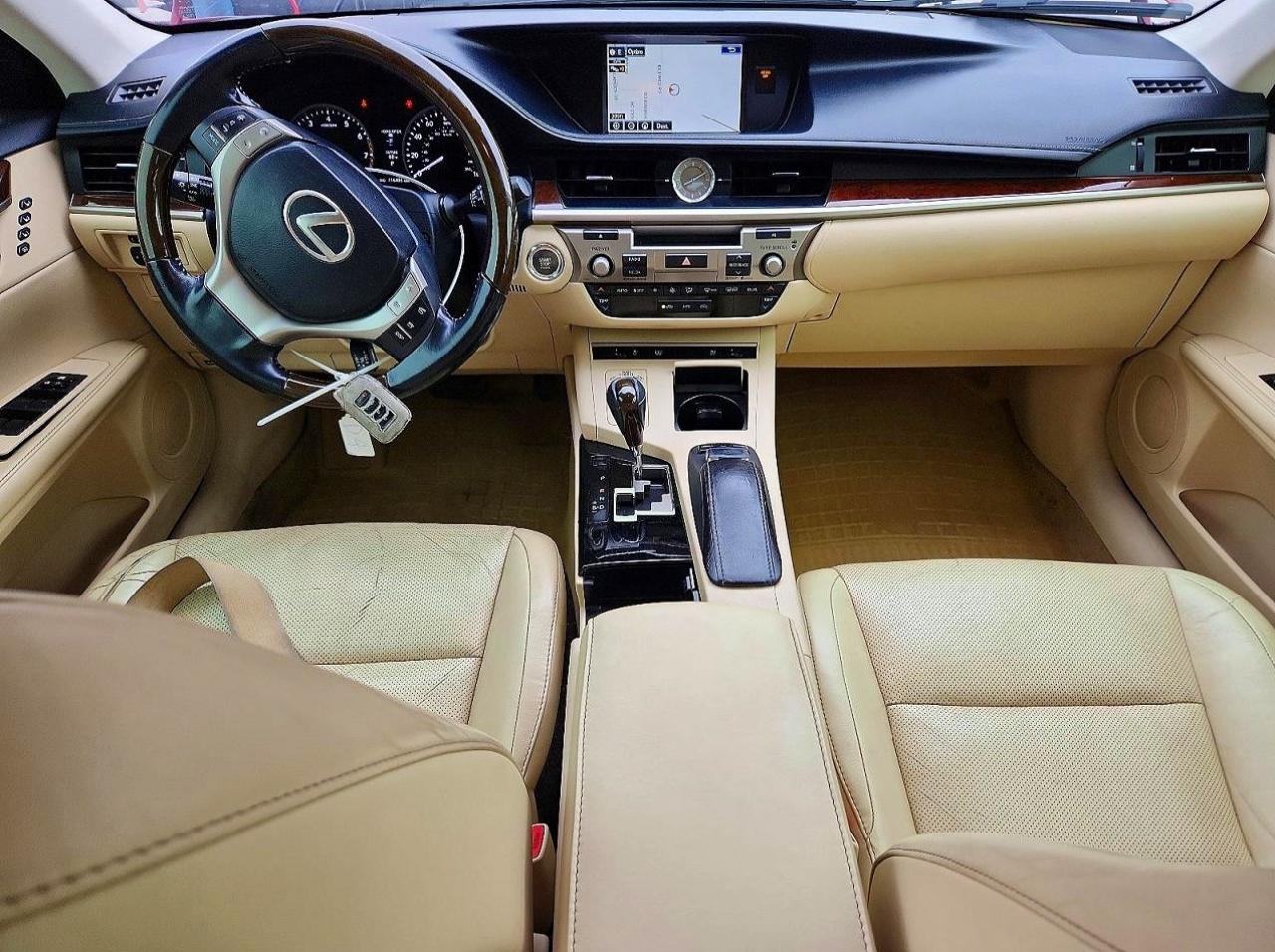 2015 Lexus Es 350 Красный vin: JTHBK1GG3F2204766