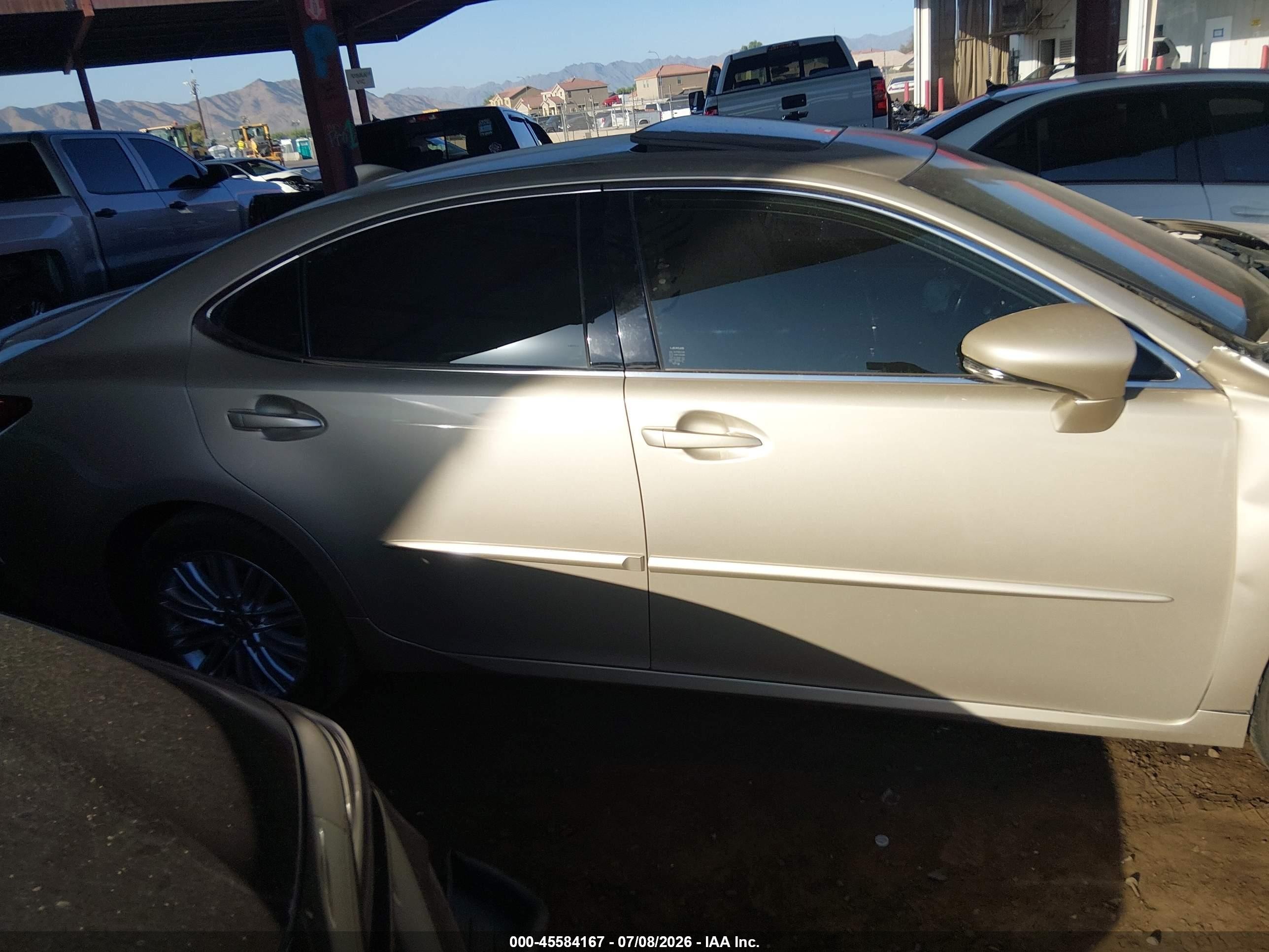 2015 Lexus Es 350   Gold vin: JTHBK1GG3F2208767