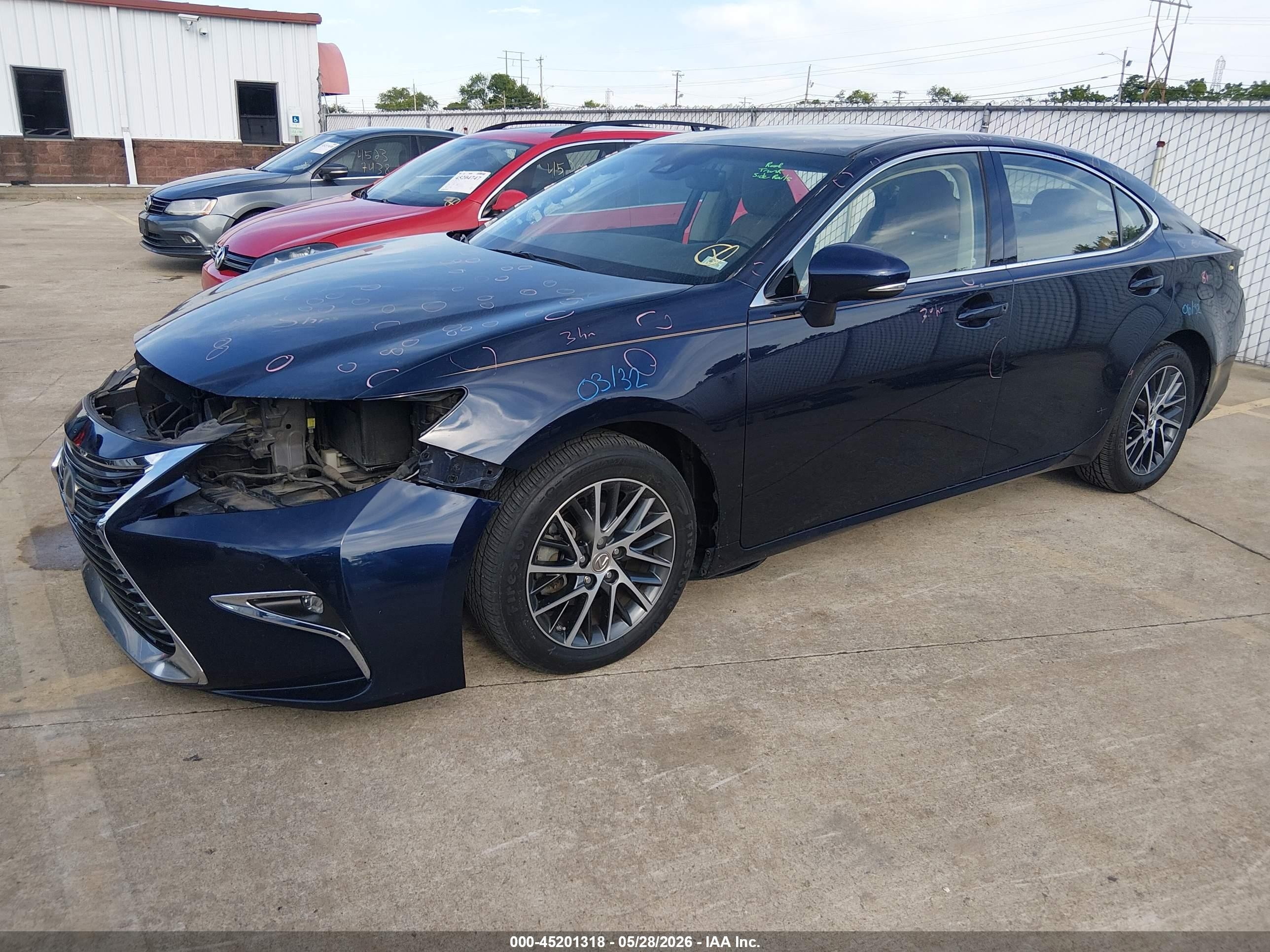 2016 Lexus Es 350 Blue vin: JTHBK1GG3G2224839