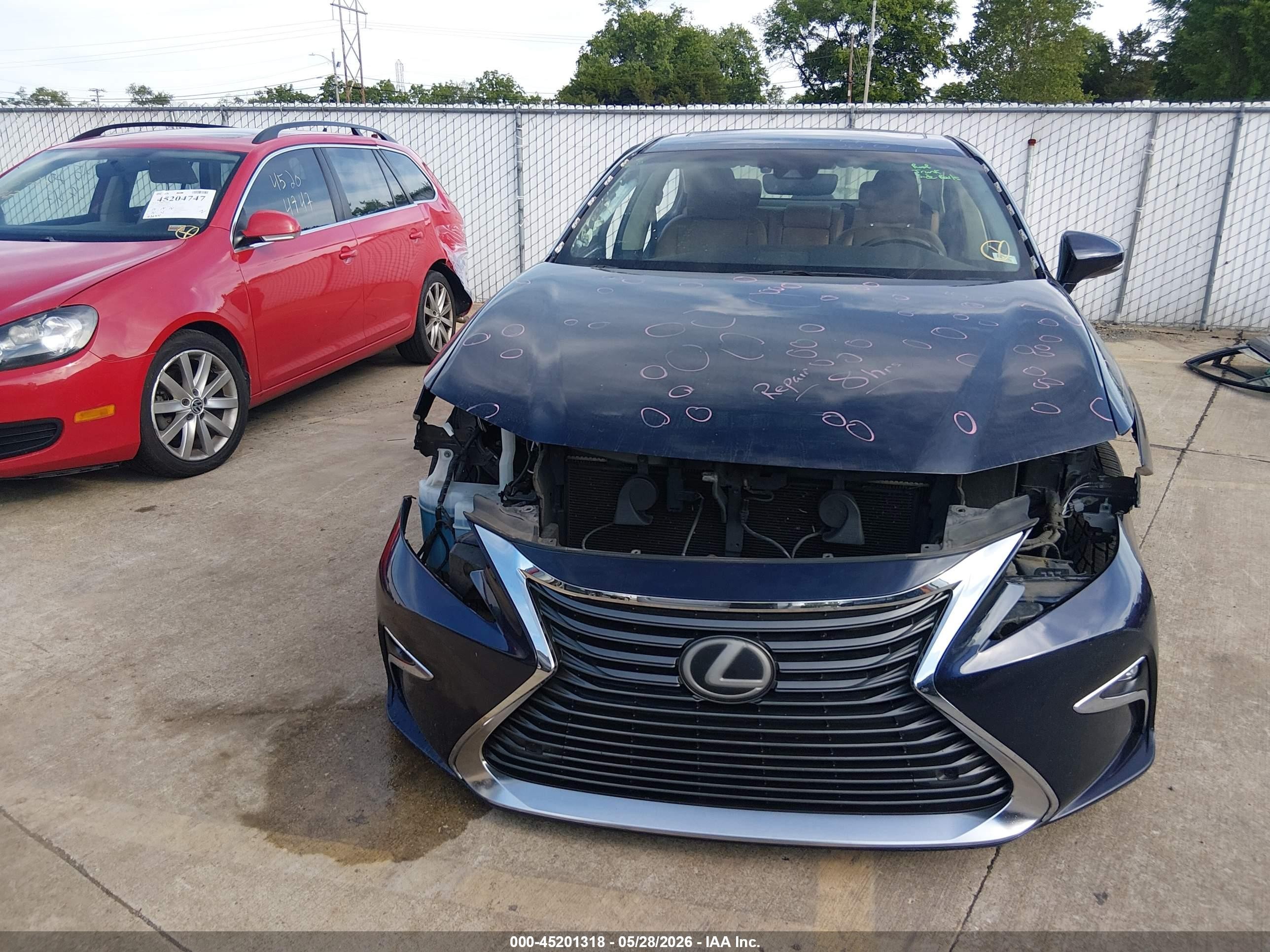 2016 Lexus Es 350 Blue vin: JTHBK1GG3G2224839