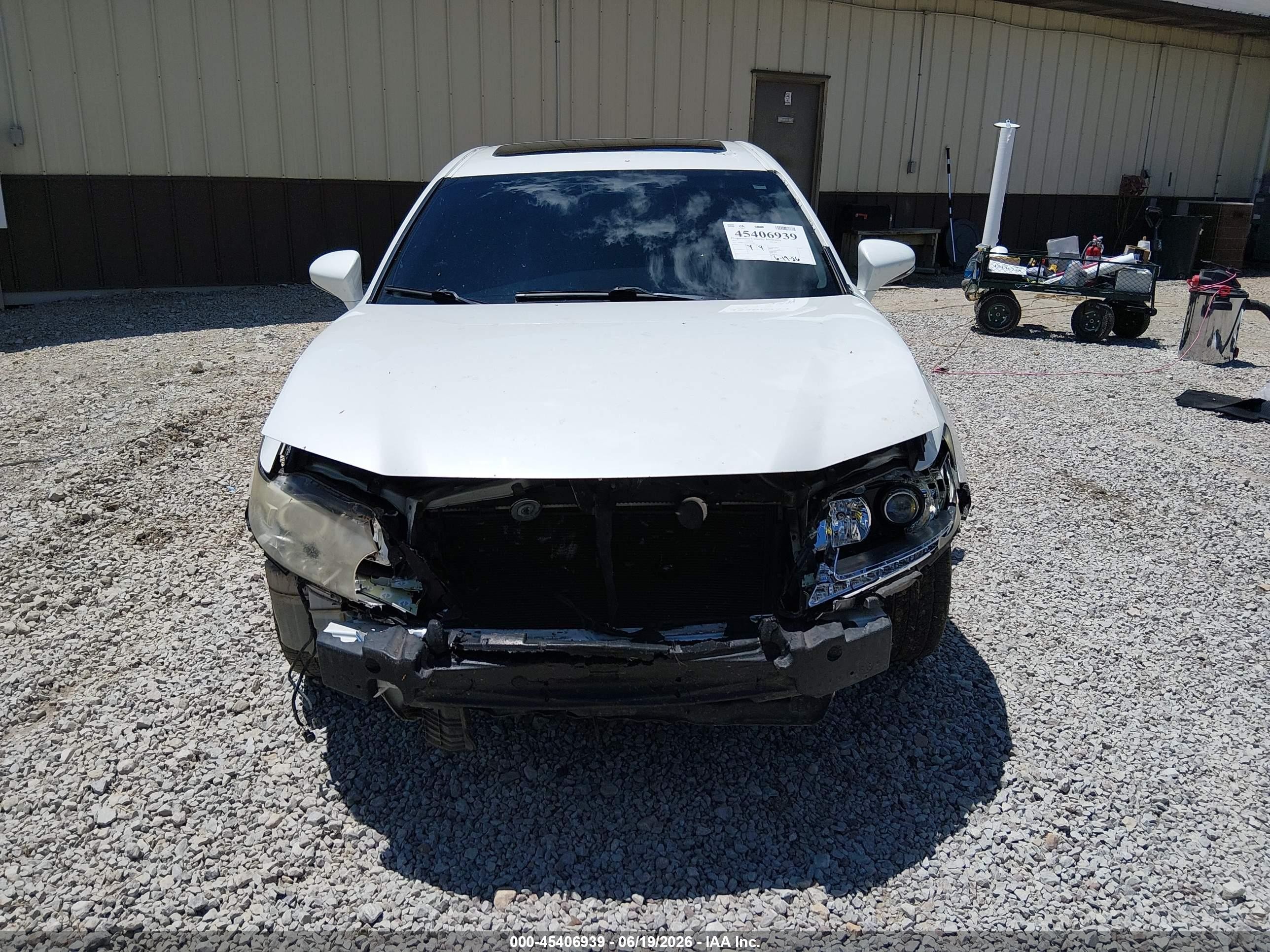 2013 Lexus Es 350   White vin: JTHBK1GG4D2004847