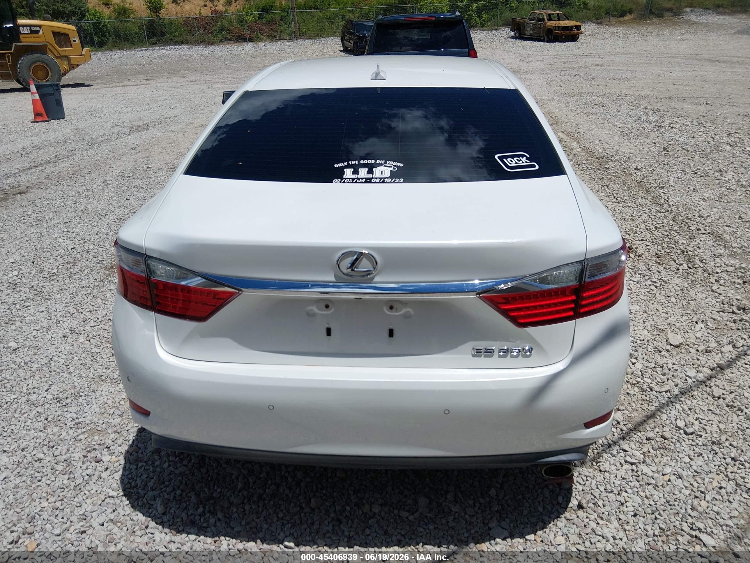 2013 Lexus Es 350   White vin: JTHBK1GG4D2004847