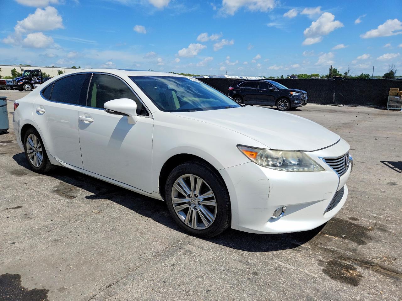 2013 Lexus Es 350 White vin: JTHBK1GG4D2027853