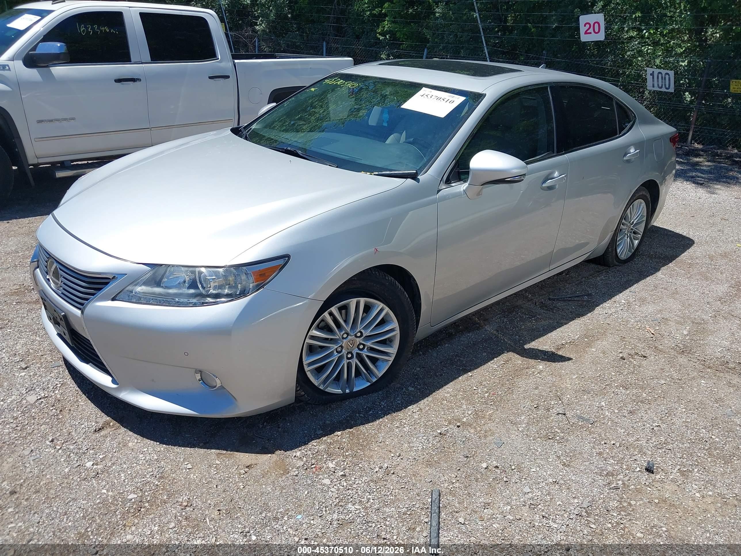 2013 Lexus Es 350   Silver vin: JTHBK1GG4D2030574