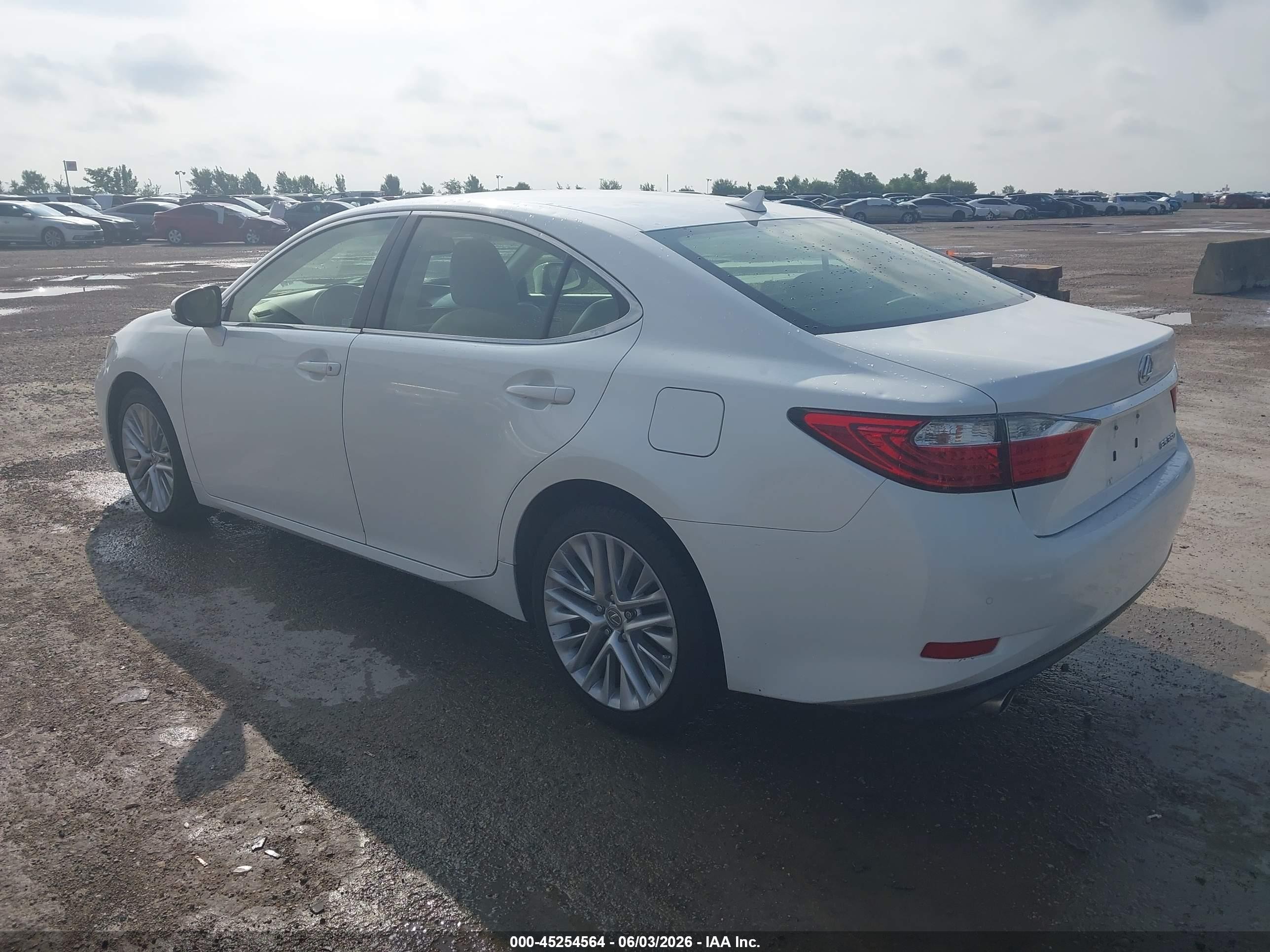 2013 Lexus Es 350 White vin: JTHBK1GG4D2050016