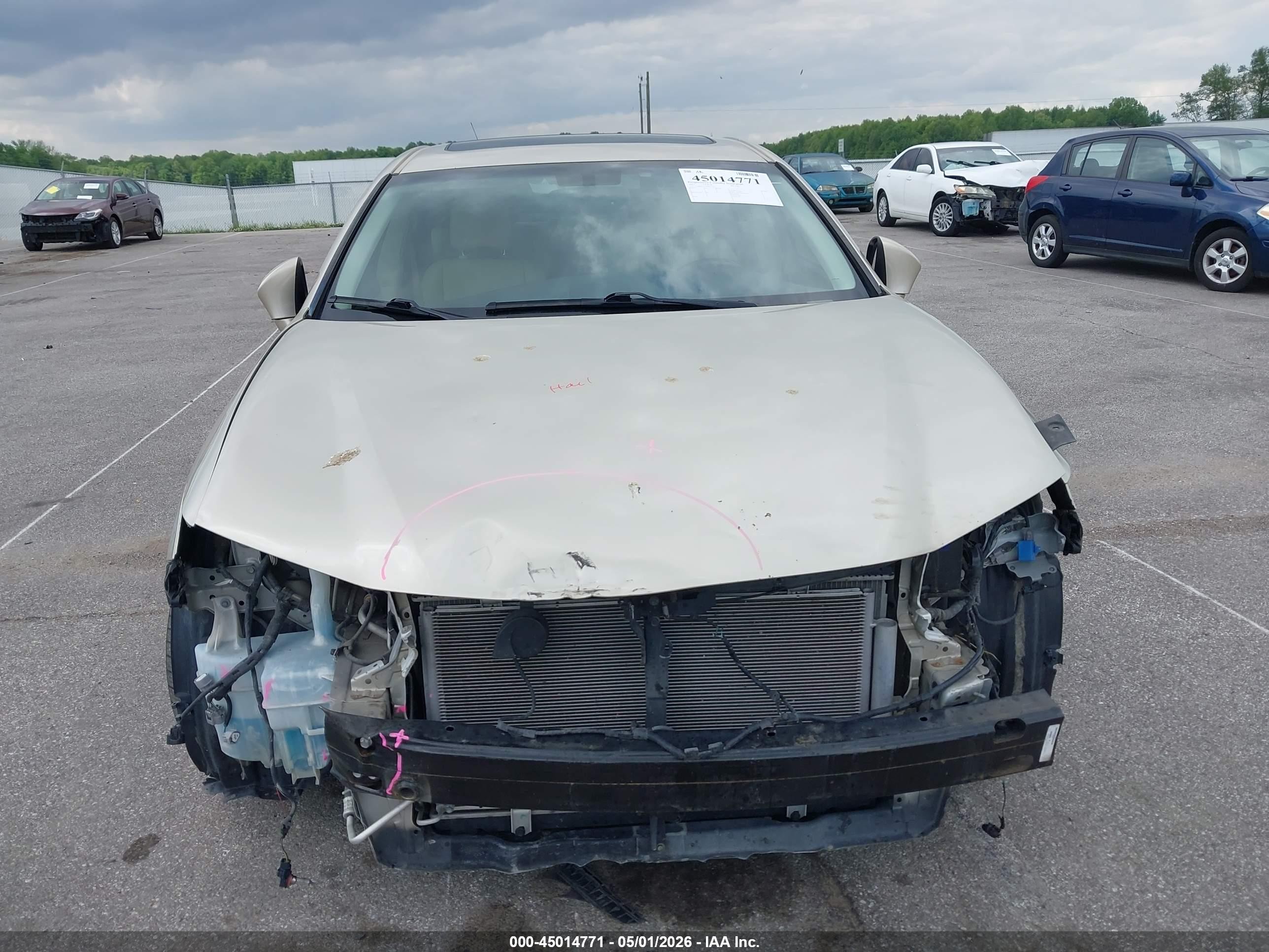 2013 Lexus Es 350   Золотой vin: JTHBK1GG4D2051439