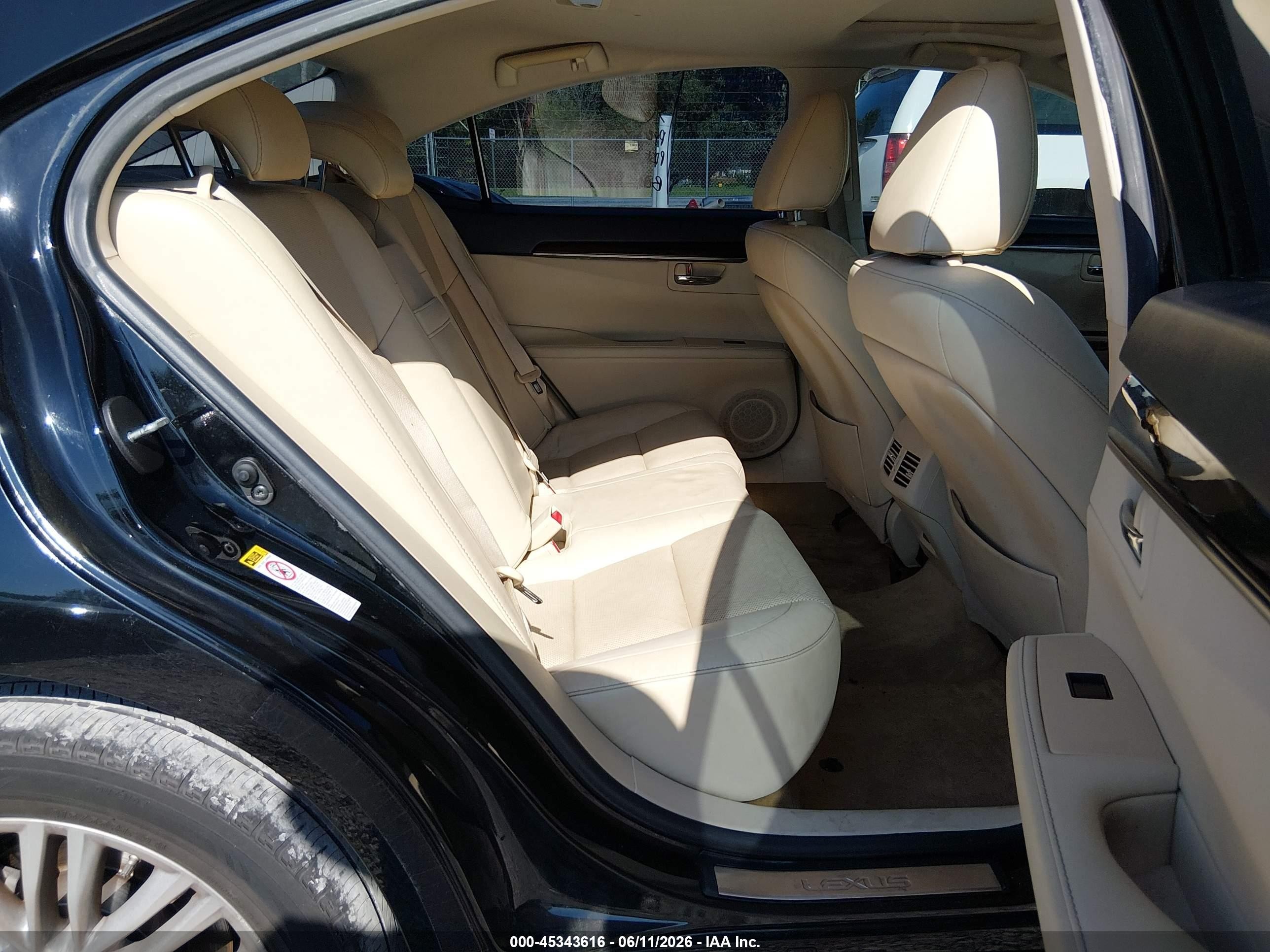 2013 Lexus Es 350   Black vin: JTHBK1GG4D2051747