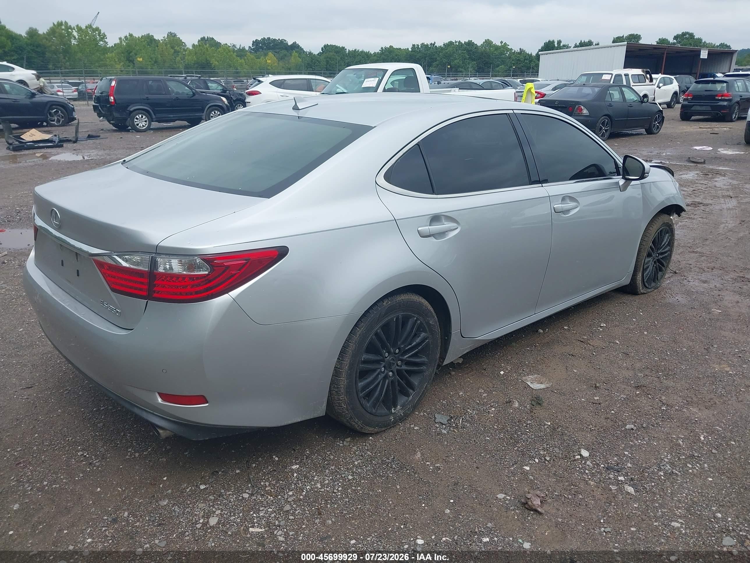 2013 Lexus Es 350   White vin: JTHBK1GG4D2062389