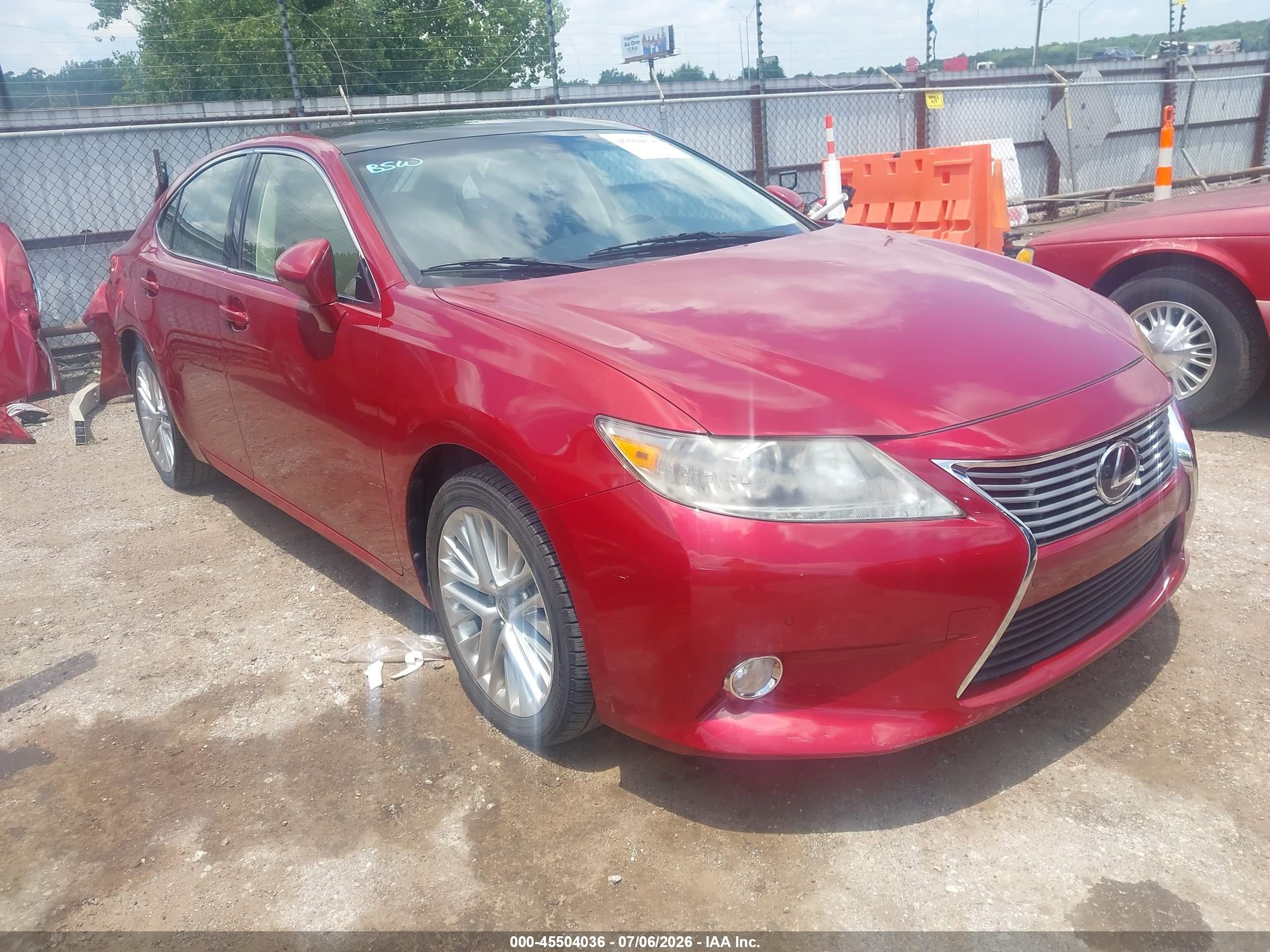 2013 Lexus Es 350   Red vin: JTHBK1GG4D2075143