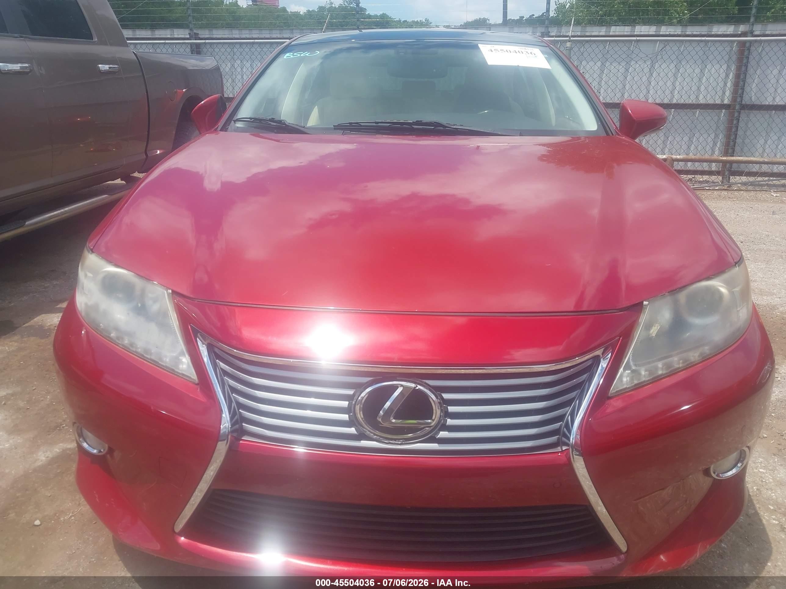 2013 Lexus Es 350   Red vin: JTHBK1GG4D2075143