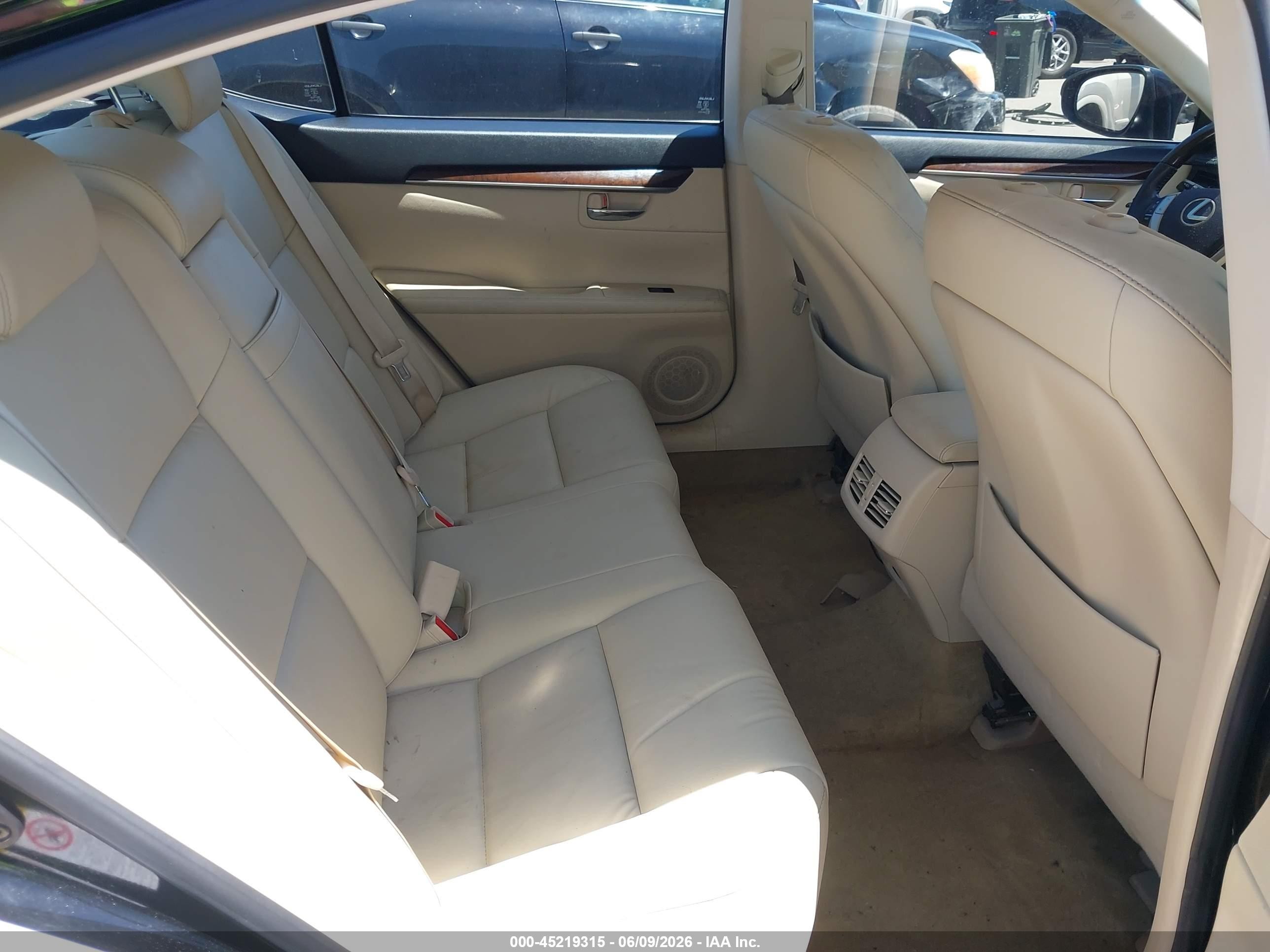 2013 Lexus Es 350 Black vin: JTHBK1GG4D2075871