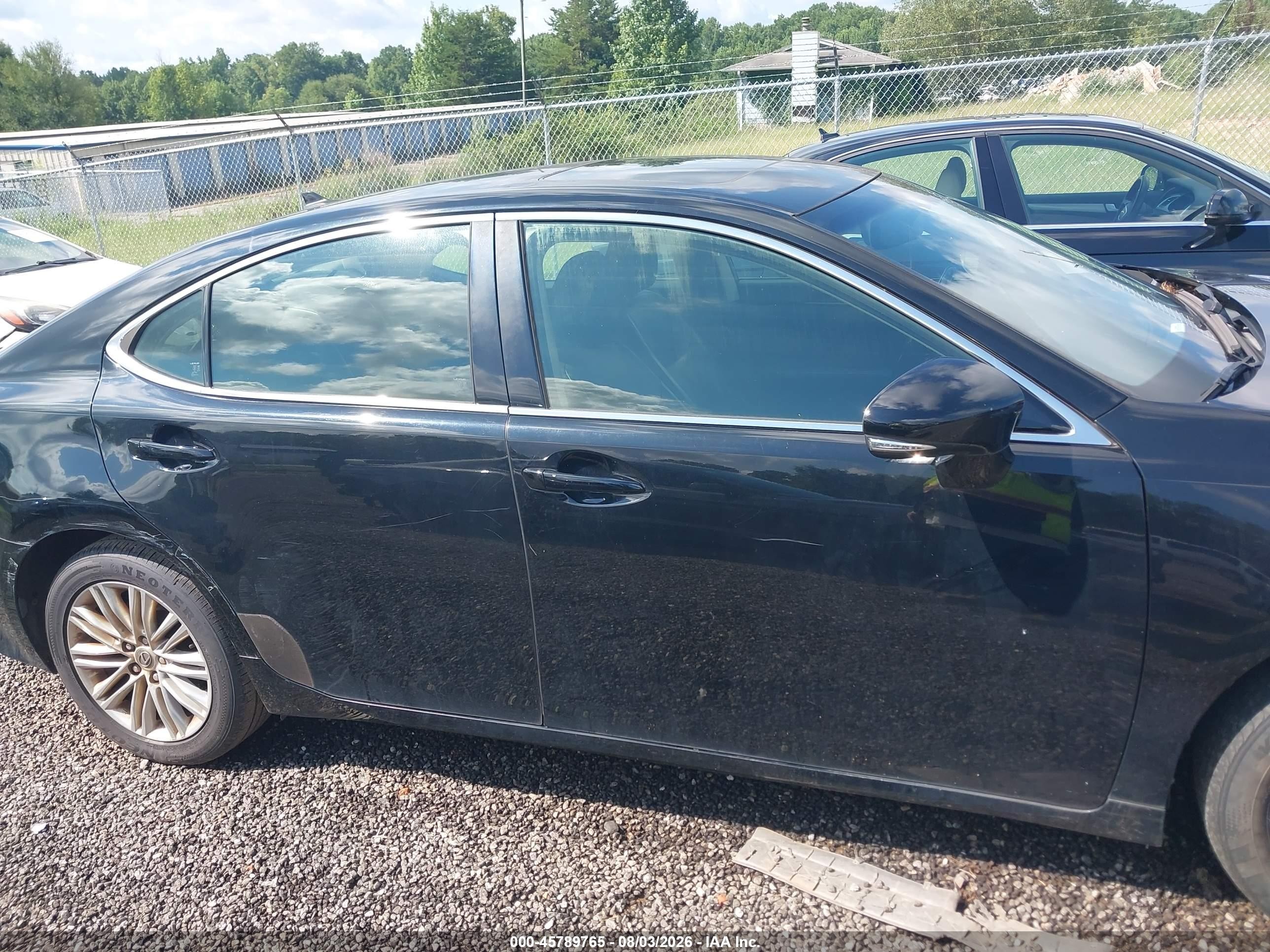 2013 Lexus Es 350   Black vin: JTHBK1GG4D2080777