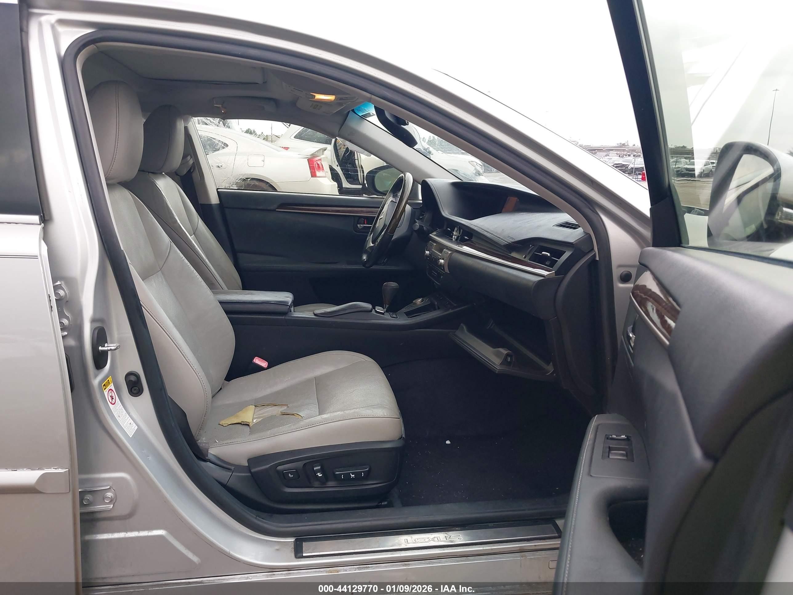 2013 Lexus Es 350   Silver vin: JTHBK1GG4D2082707
