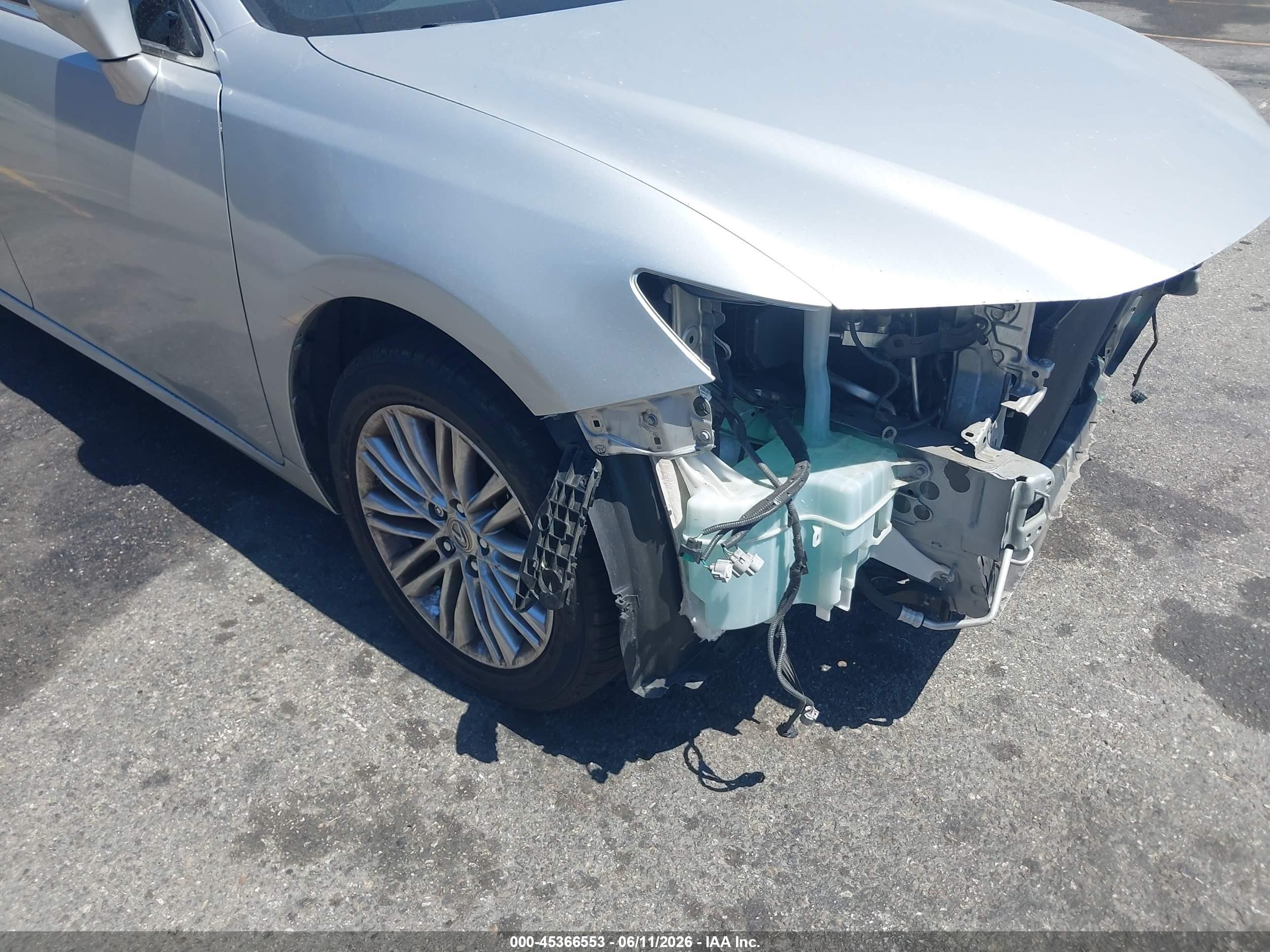 2014 Lexus Es 350   Silver vin: JTHBK1GG4E2087391