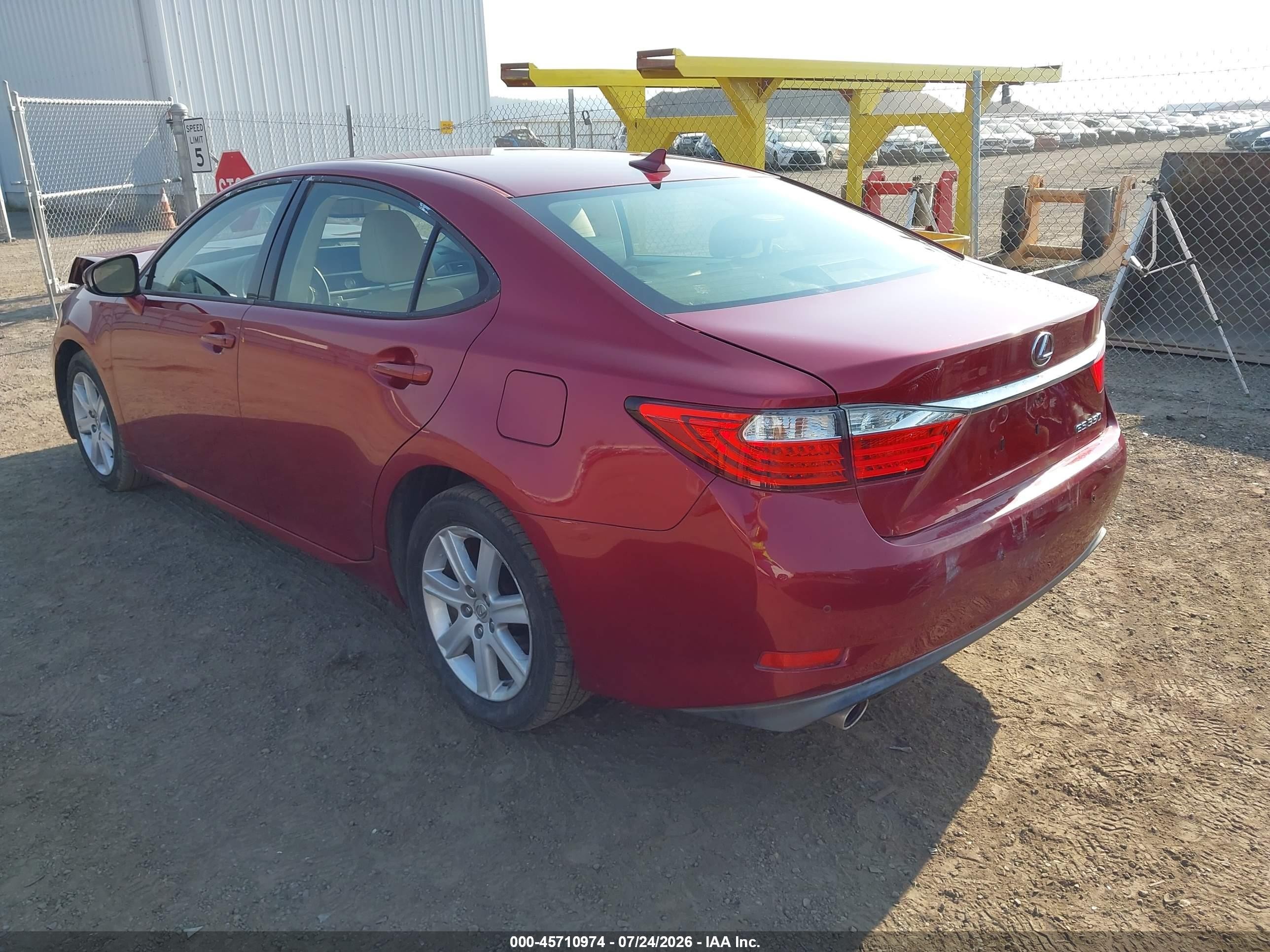 2014 Lexus Es 350   Maroon vin: JTHBK1GG4E2088346