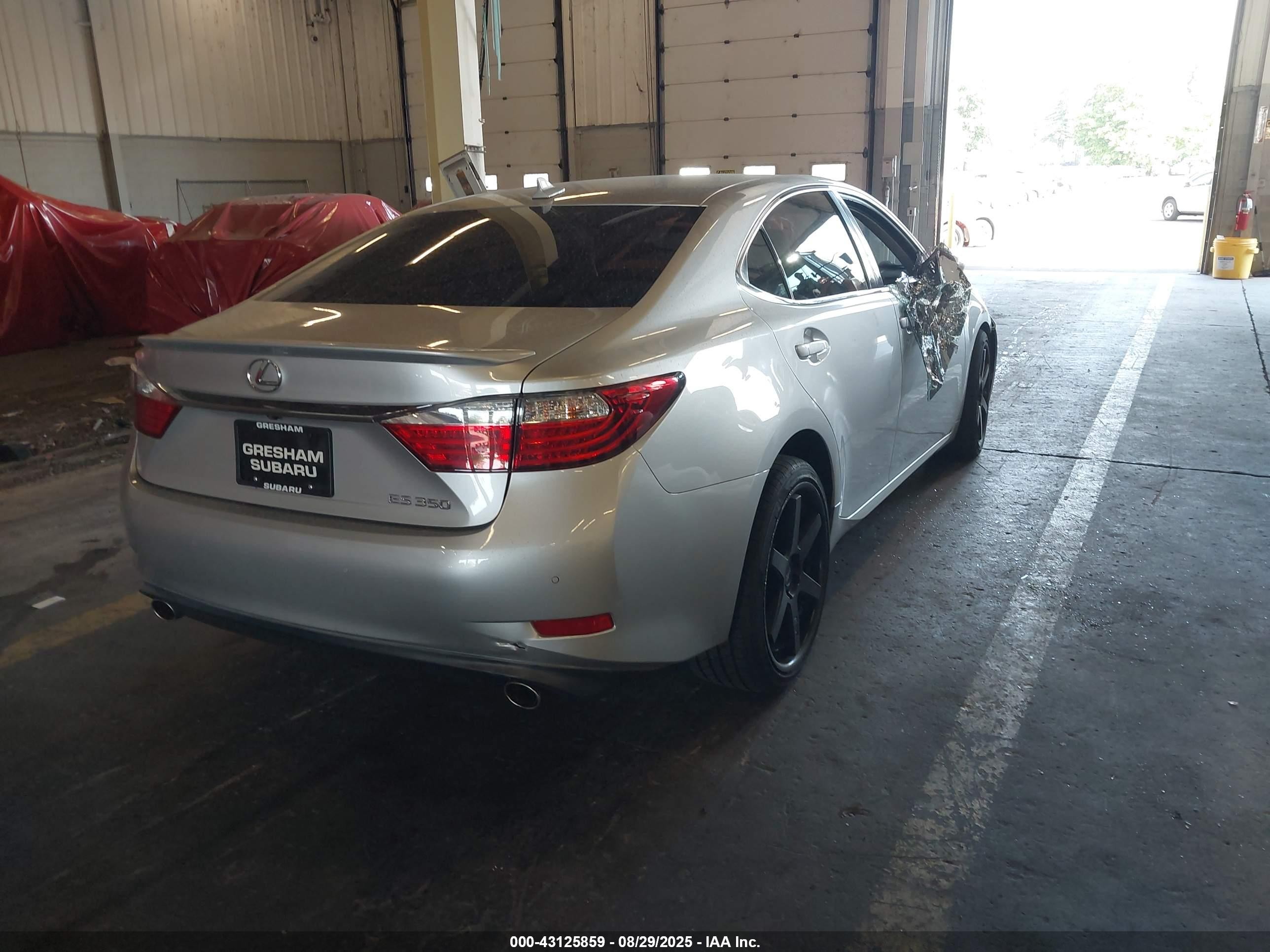 2014 Lexus Es 350   Silver vin: JTHBK1GG4E2094258