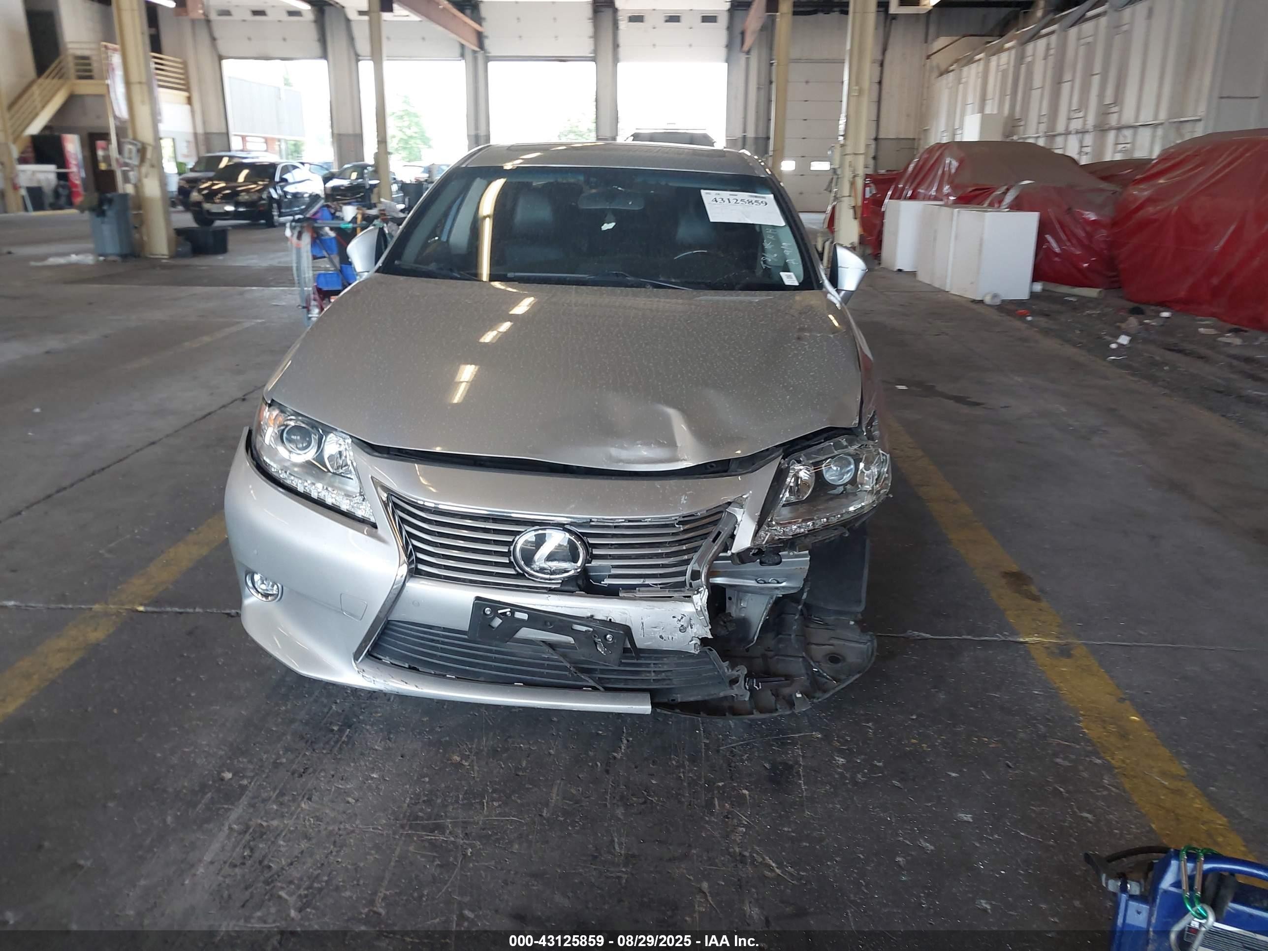 2014 Lexus Es 350   Silver vin: JTHBK1GG4E2094258