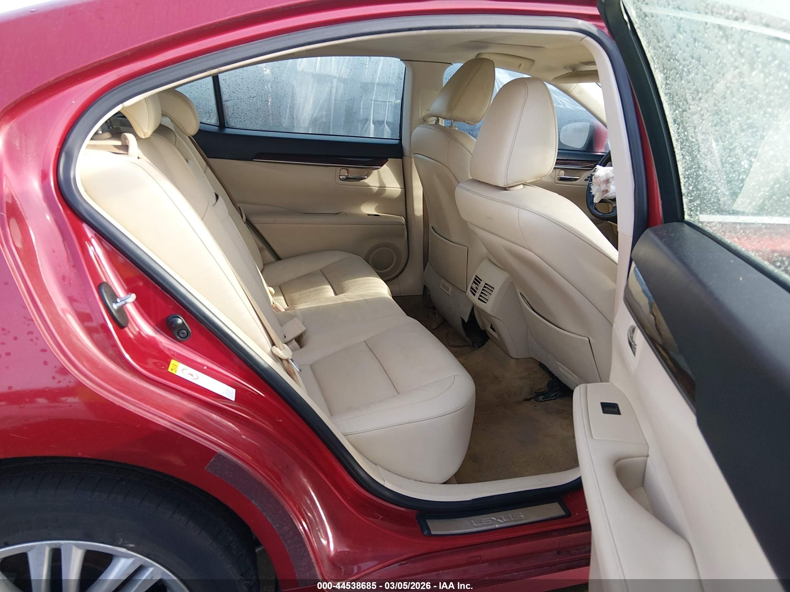 2014 Lexus Es 350   Red vin: JTHBK1GG4E2096446