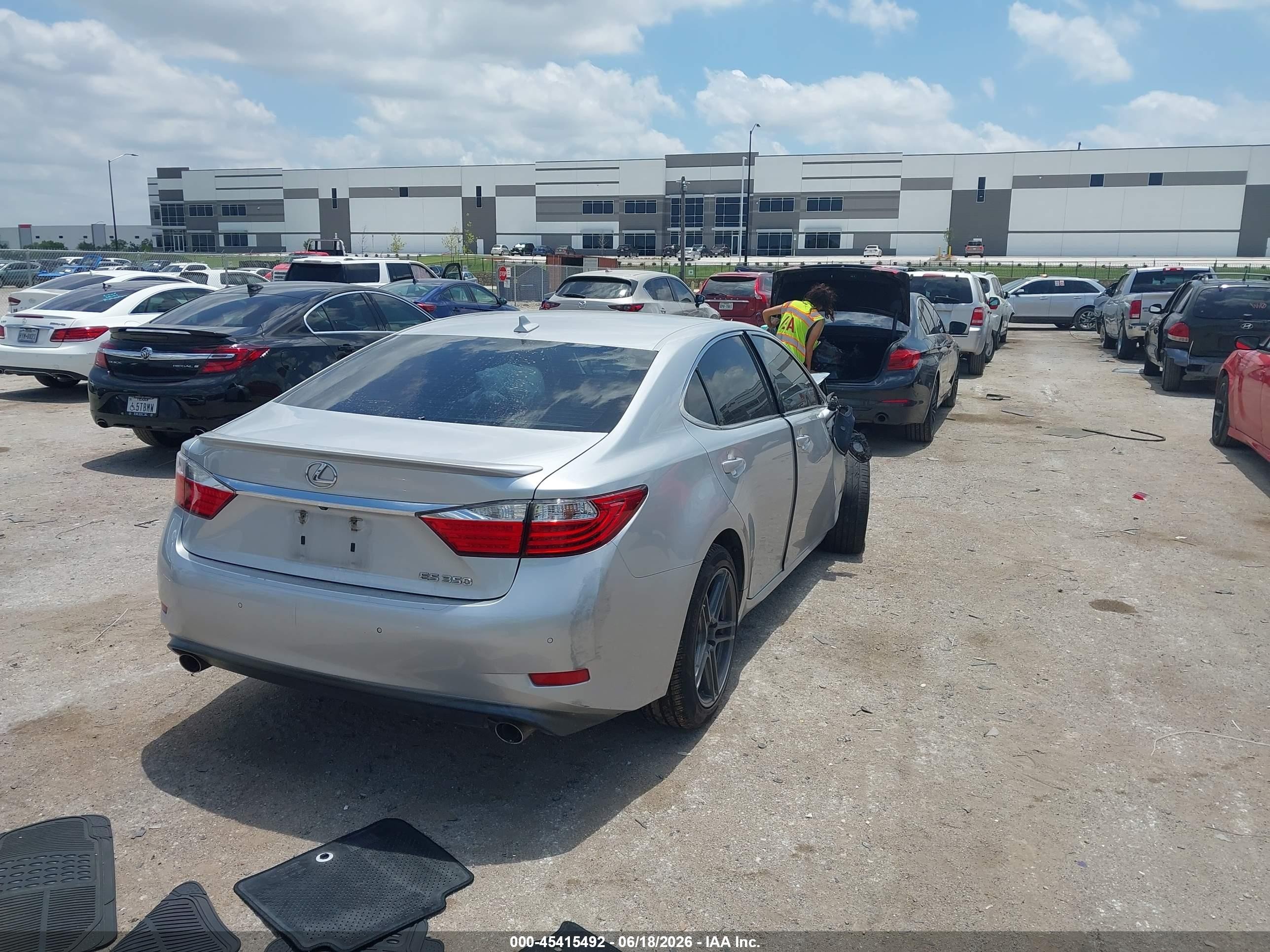 2014 Lexus Es 350   Silver vin: JTHBK1GG4E2112869