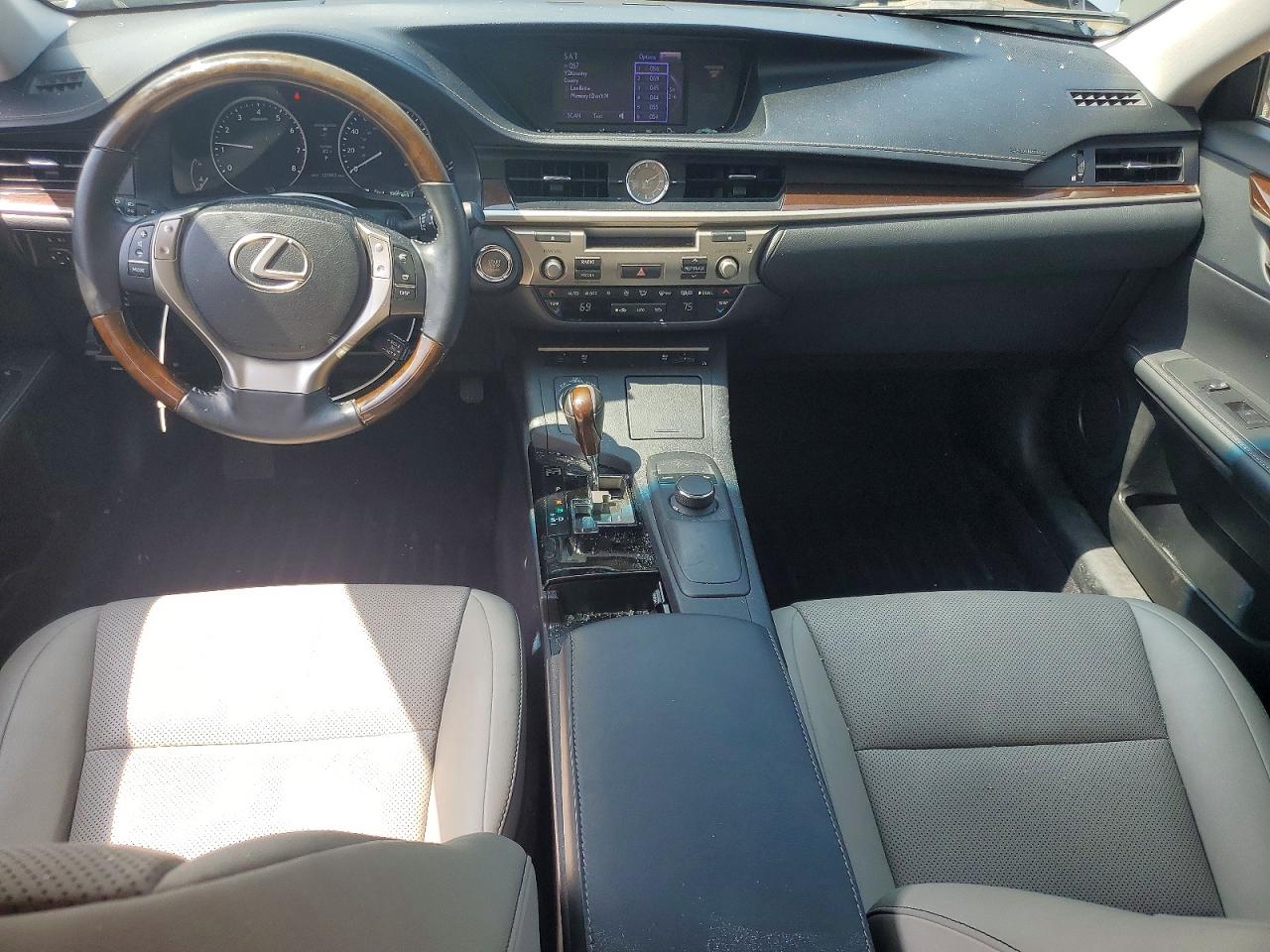 2014 Lexus Es 350 Silver vin: JTHBK1GG4E2118025