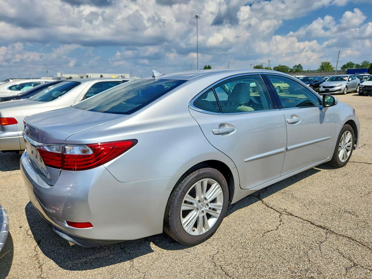 2014 Lexus Es 350 Silver vin: JTHBK1GG4E2118025