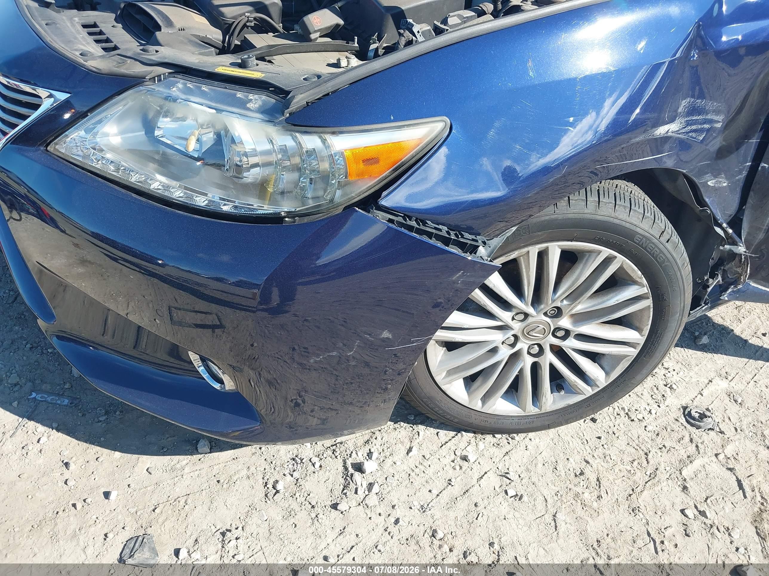 2014 Lexus Es 350   Blue vin: JTHBK1GG4E2139067