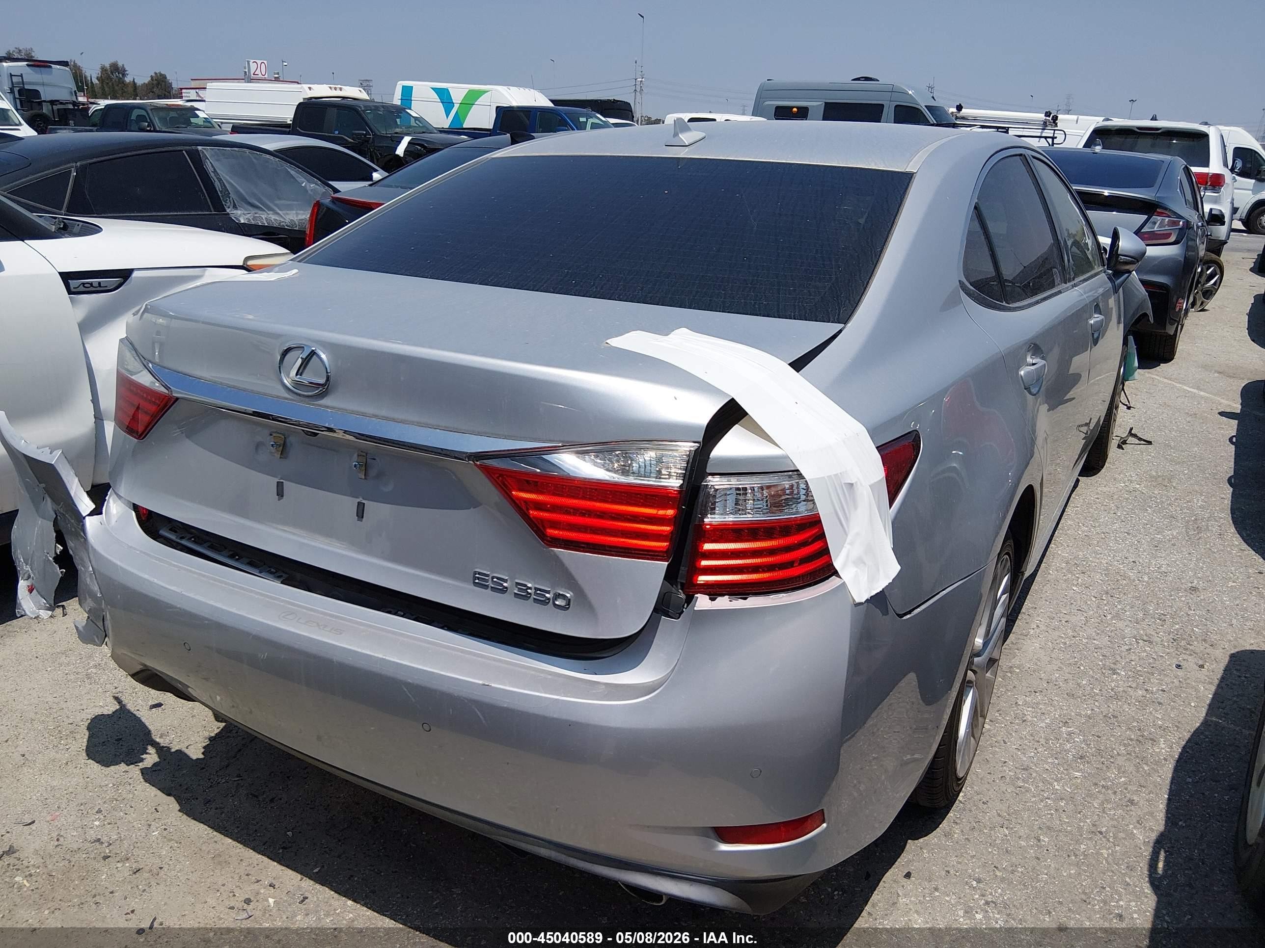 2014 Lexus Es 350   Silver vin: JTHBK1GG4E2142583