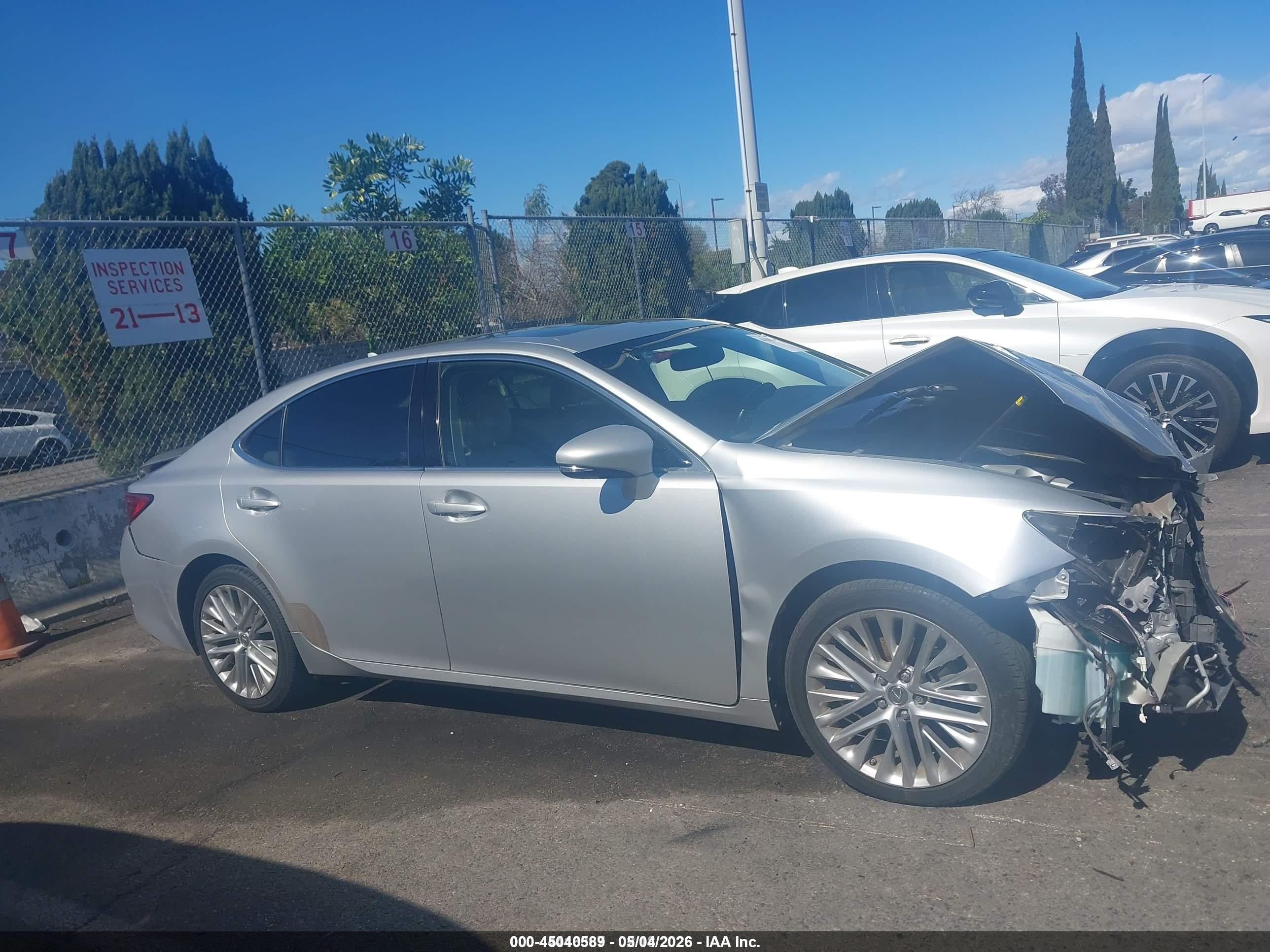 2014 Lexus Es 350   Silver vin: JTHBK1GG4E2142583