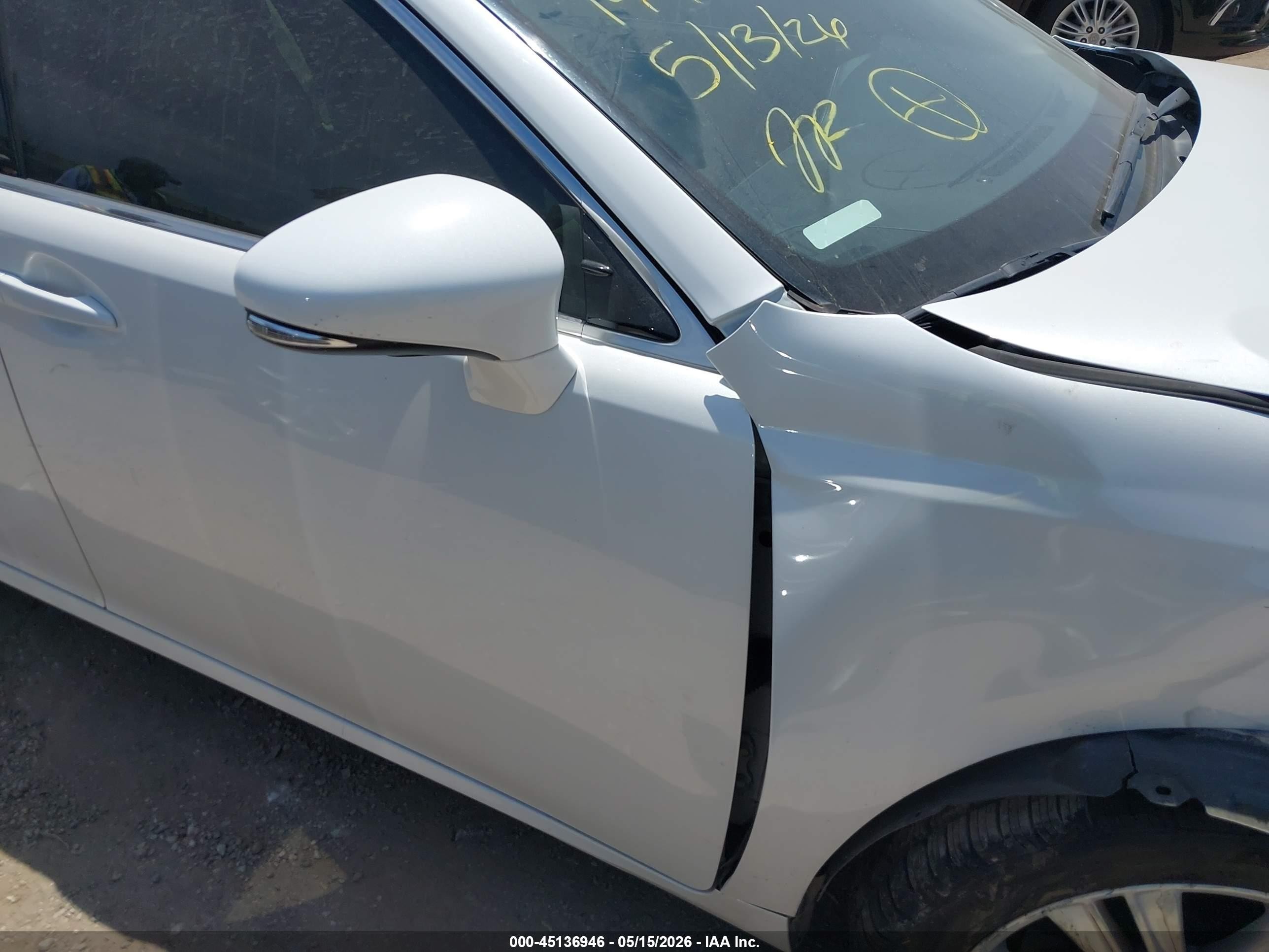 2014 Lexus Es 350   White vin: JTHBK1GG4E2144883
