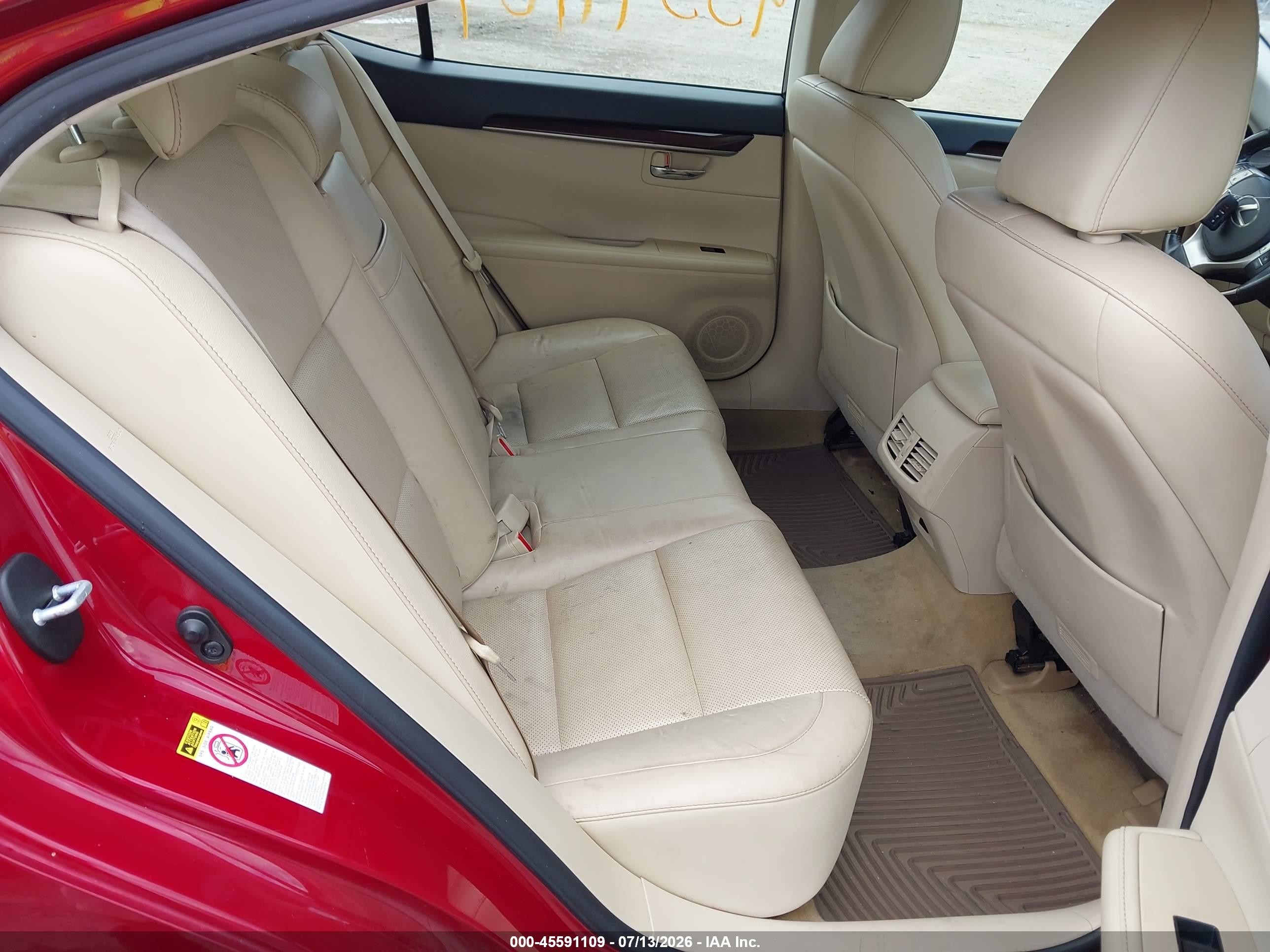 2015 Lexus Es 350   Red vin: JTHBK1GG4F2151592