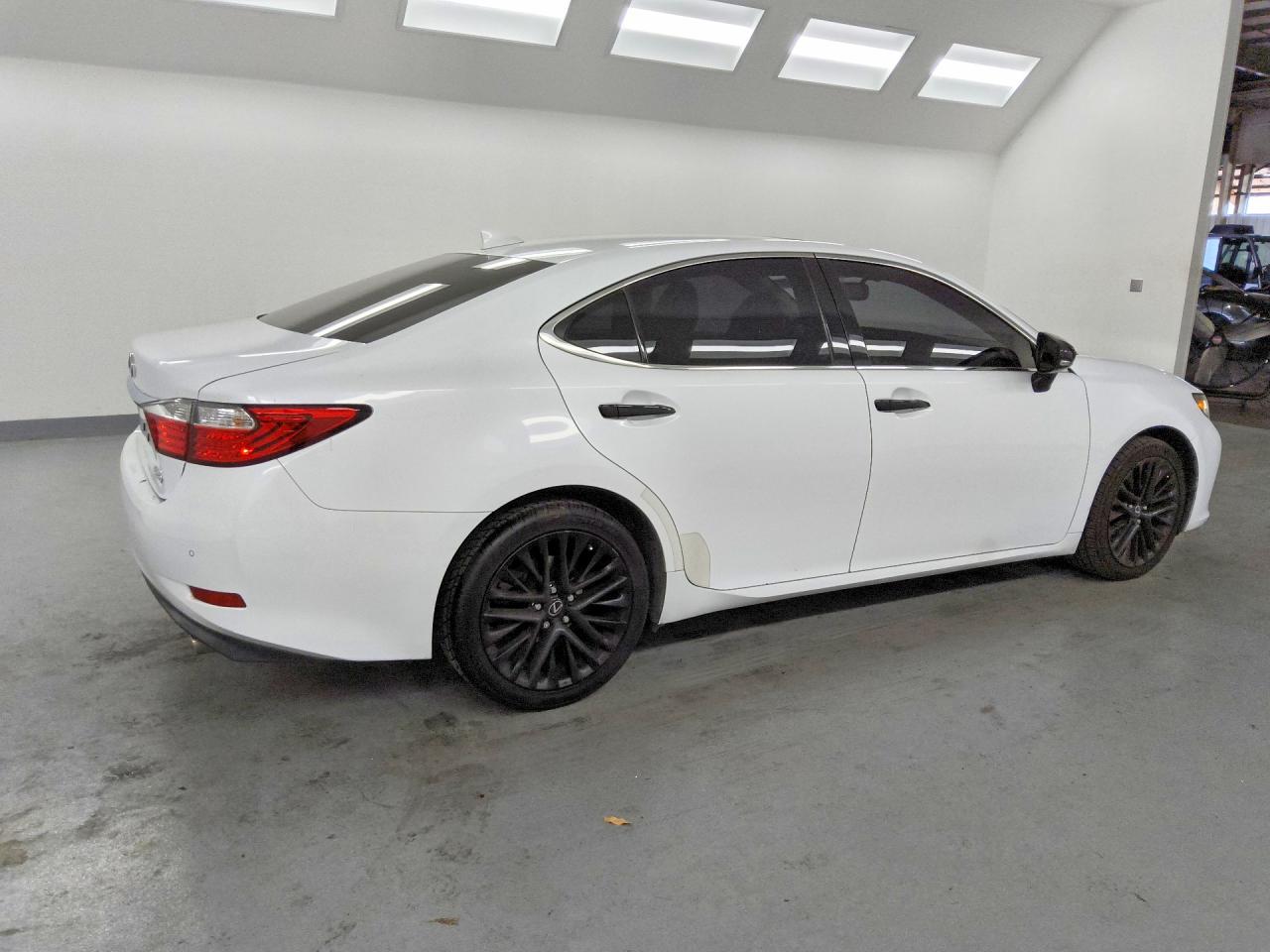 2015 Lexus Es 350 White vin: JTHBK1GG4F2175567