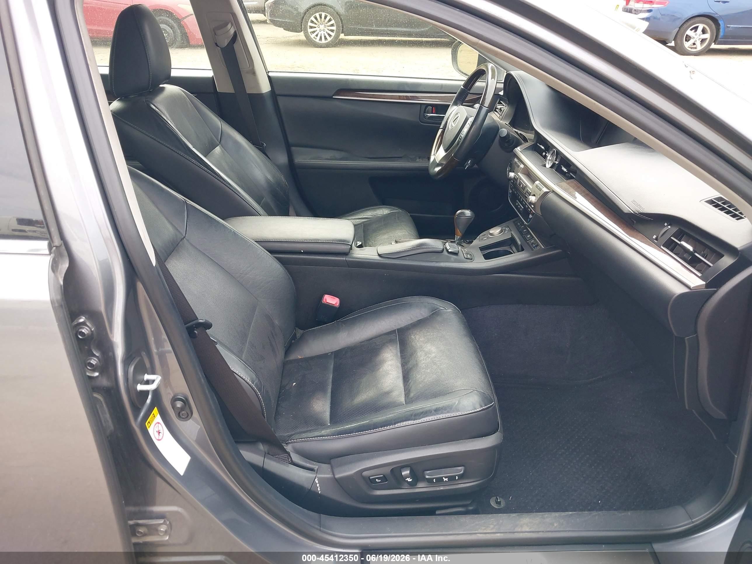 2015 Lexus Es 350   Серый vin: JTHBK1GG4F2177920