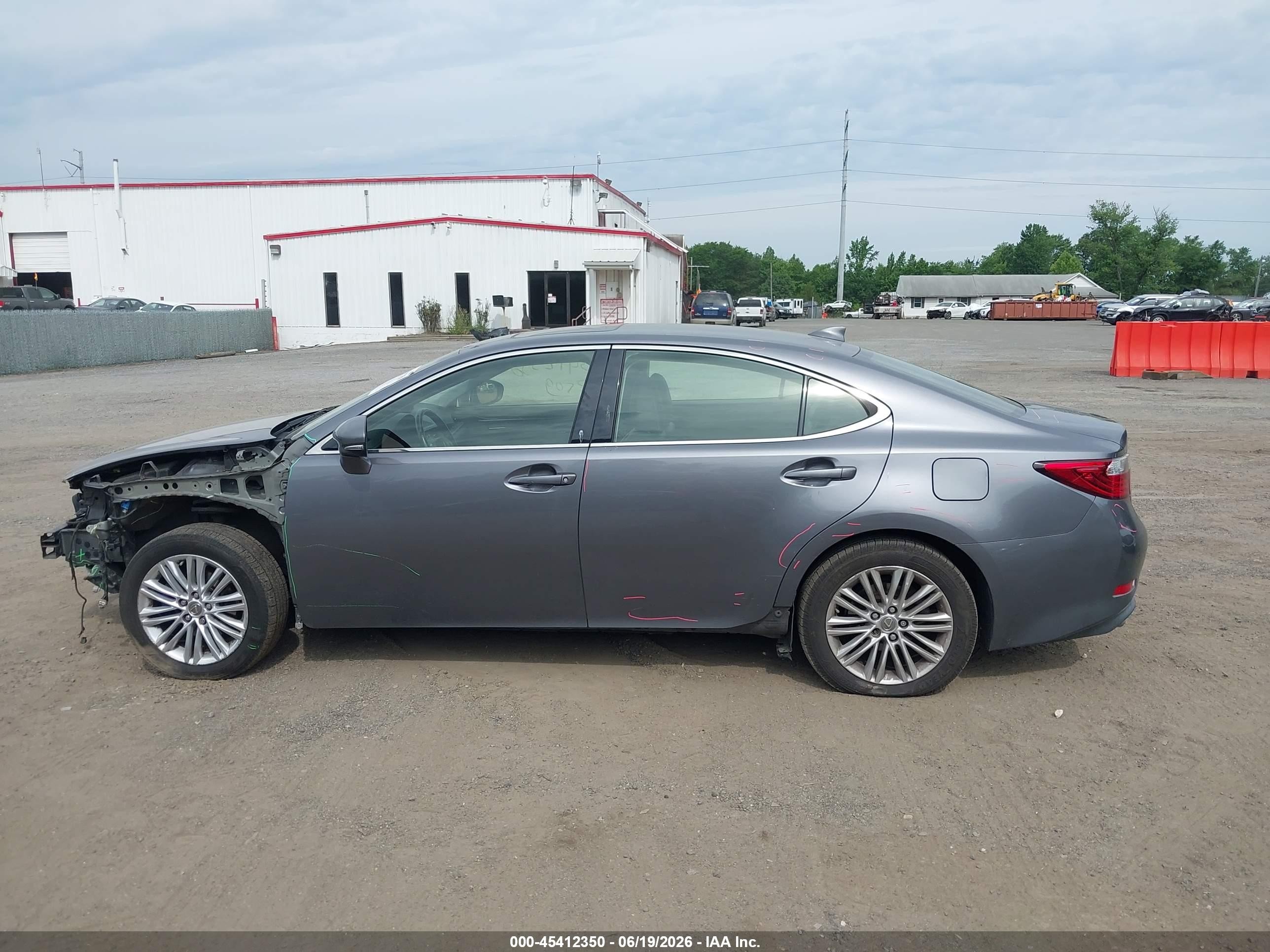 2015 Lexus Es 350   Серый vin: JTHBK1GG4F2177920