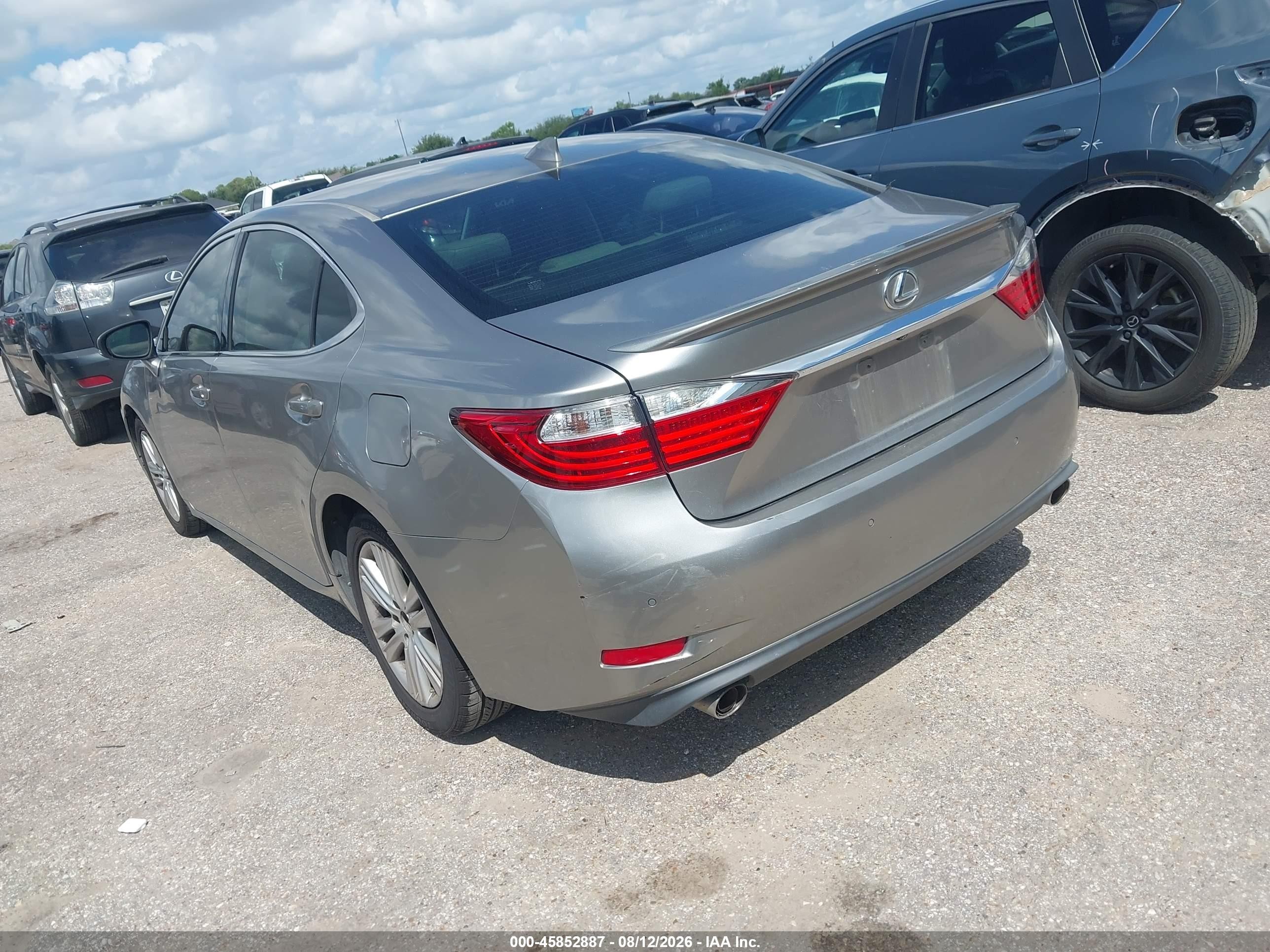 2015 Lexus Es 350   Серебряный vin: JTHBK1GG4F2178209