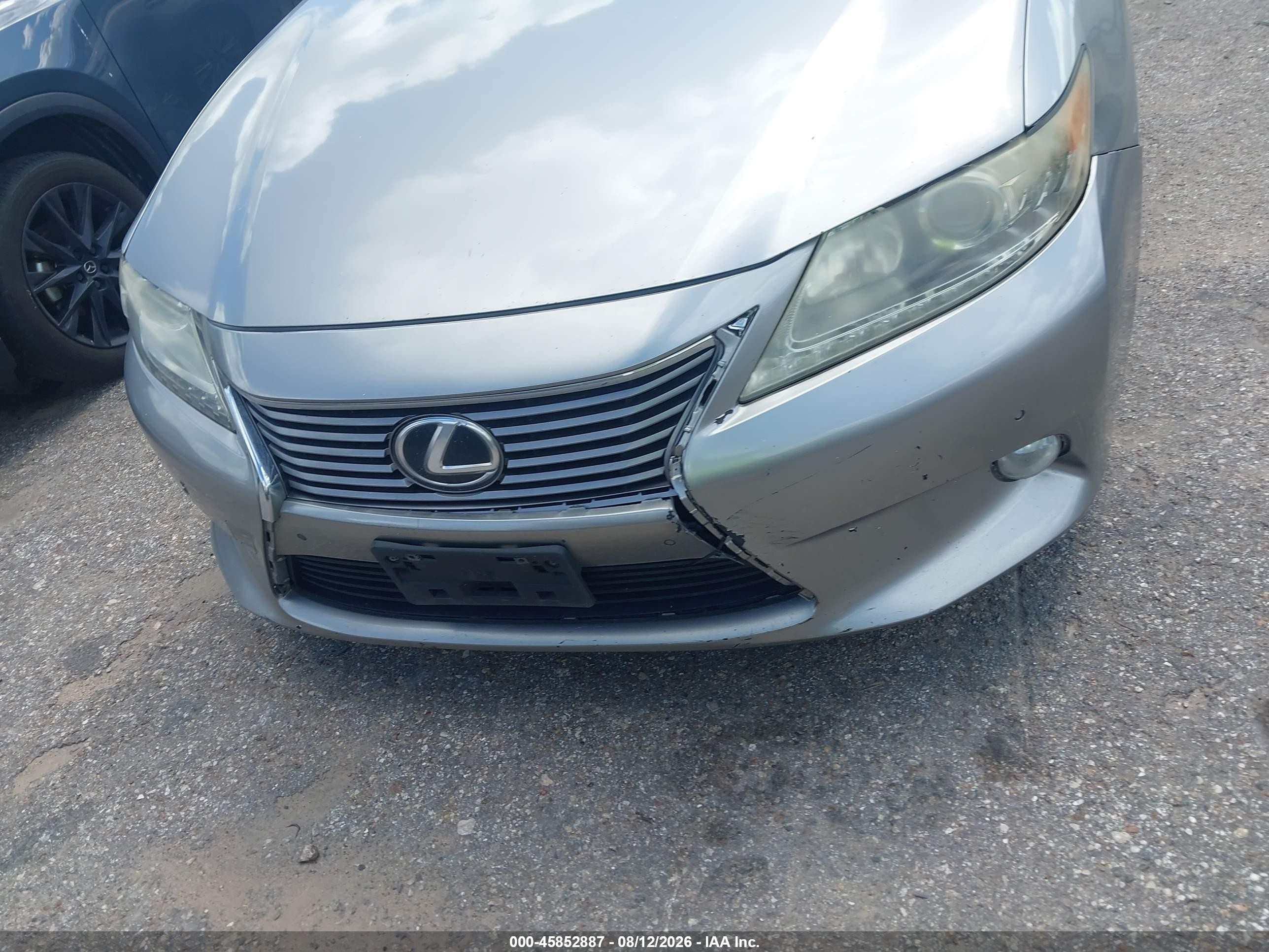 2015 Lexus Es 350   Серебряный vin: JTHBK1GG4F2178209