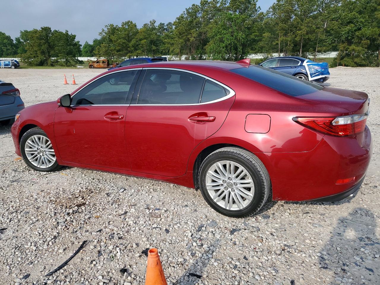 2015 Lexus Es 350 Red vin: JTHBK1GG4F2185693