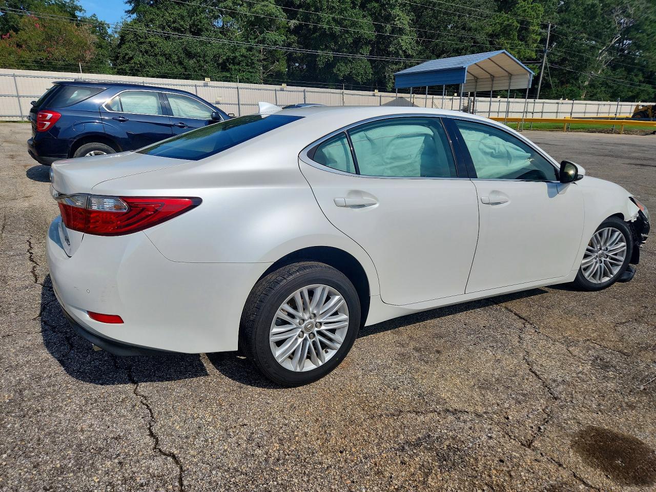 2015 Lexus Es 350 White vin: JTHBK1GG4F2189601
