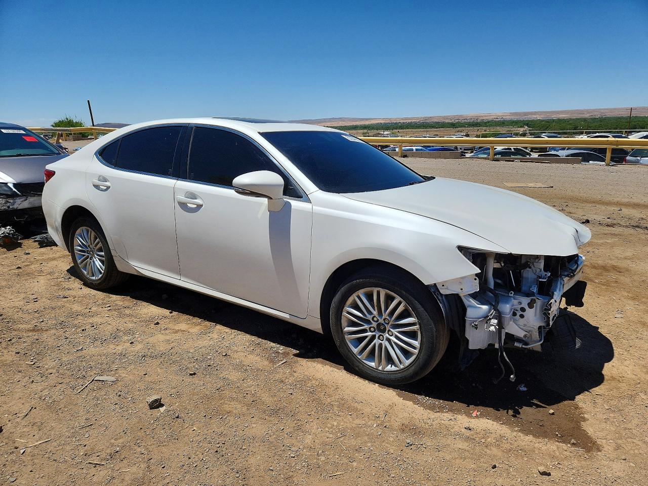2015 Lexus Es 350 White vin: JTHBK1GG4F2201861