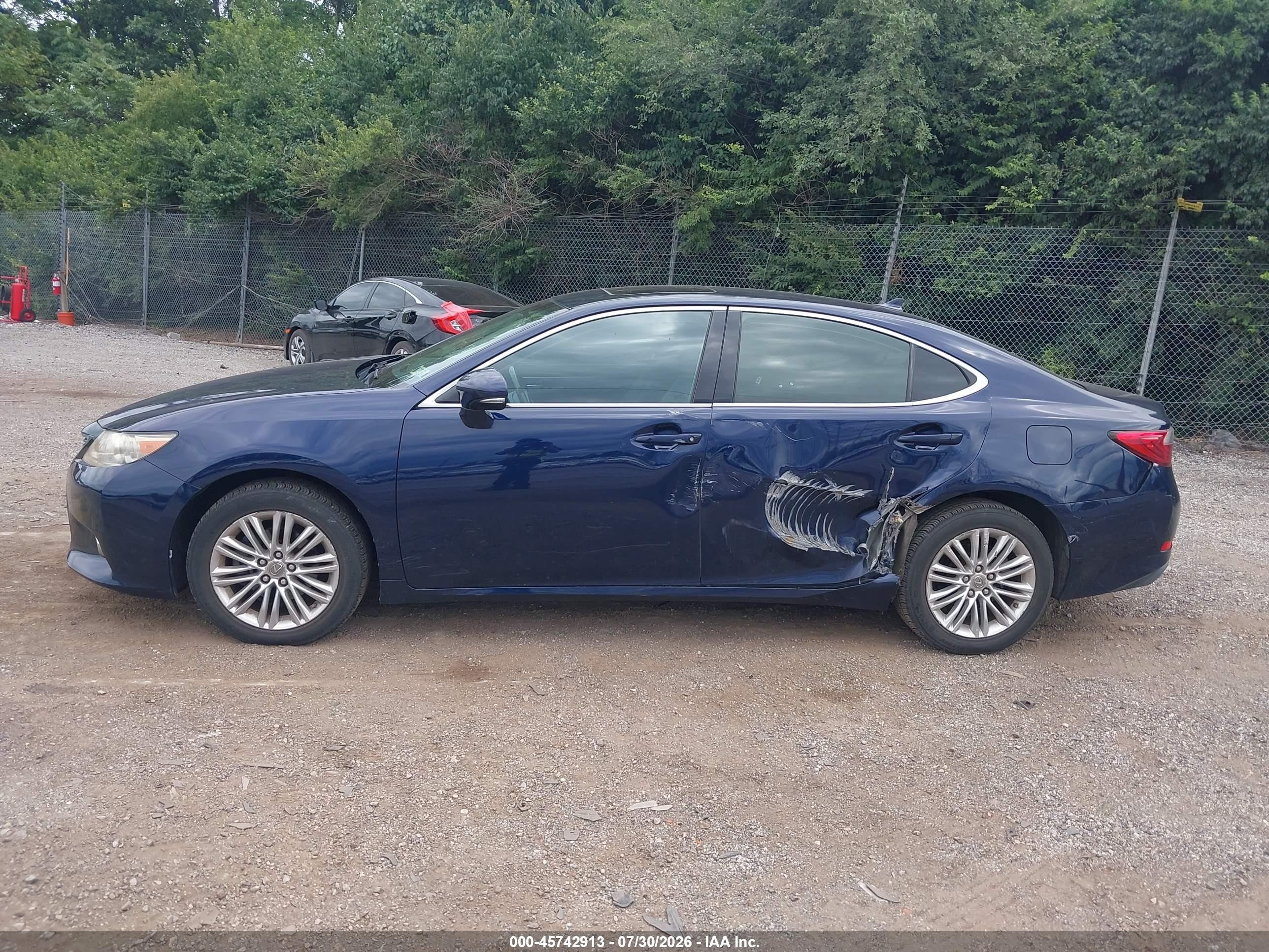 2013 Lexus Es 350   Blue vin: JTHBK1GG5D2005120