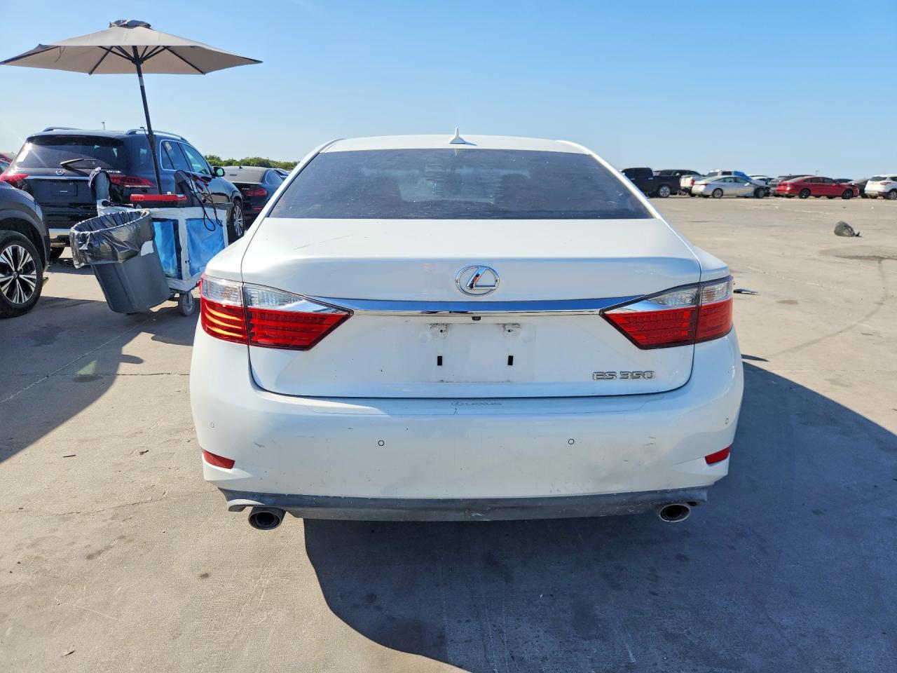 2013 Lexus Es 350 Base White vin: JTHBK1GG5D2015274