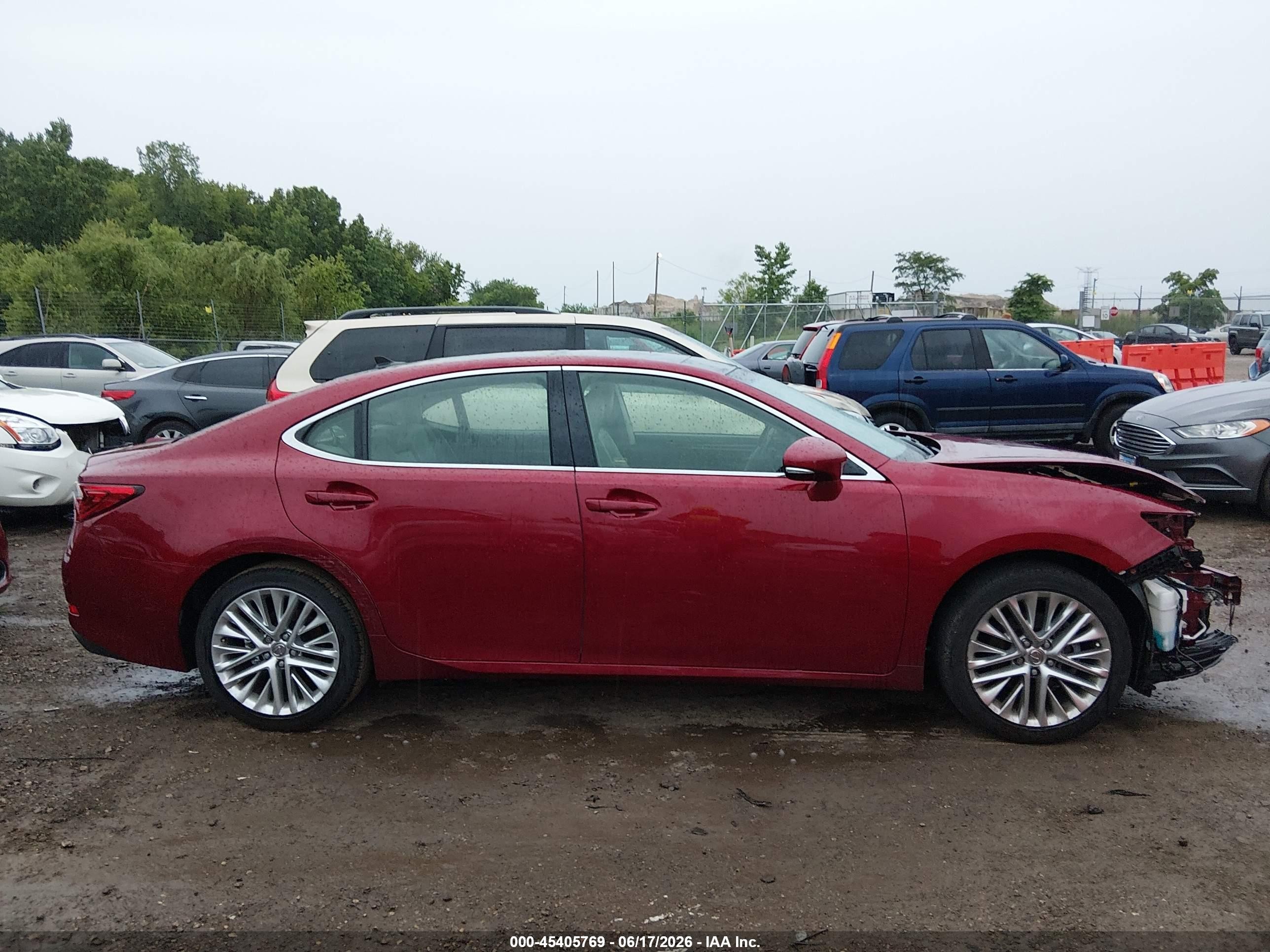2013 Lexus Es 350   Red vin: JTHBK1GG5D2025416
