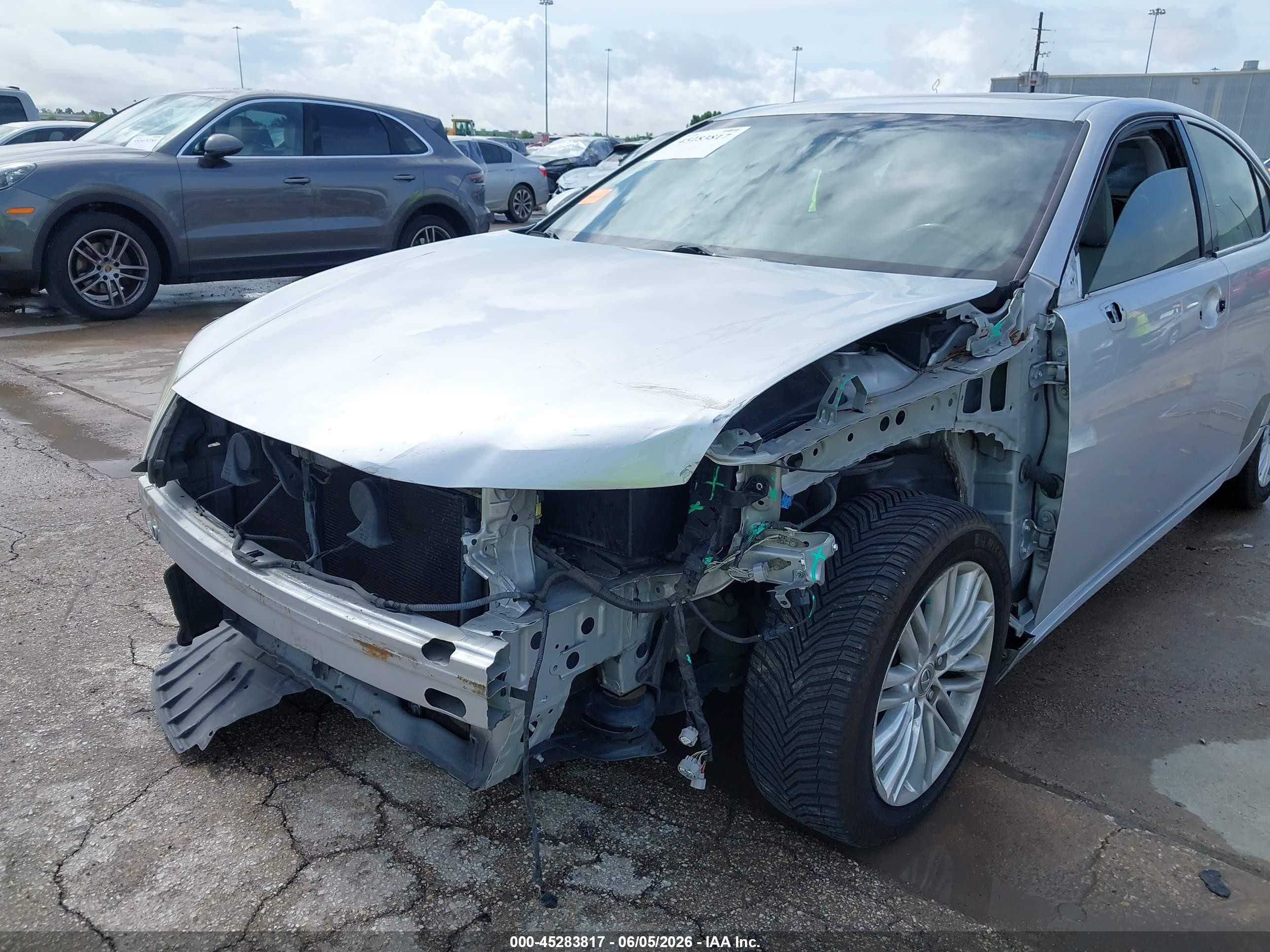 2013 Lexus Es 350   Silver vin: JTHBK1GG5D2068458