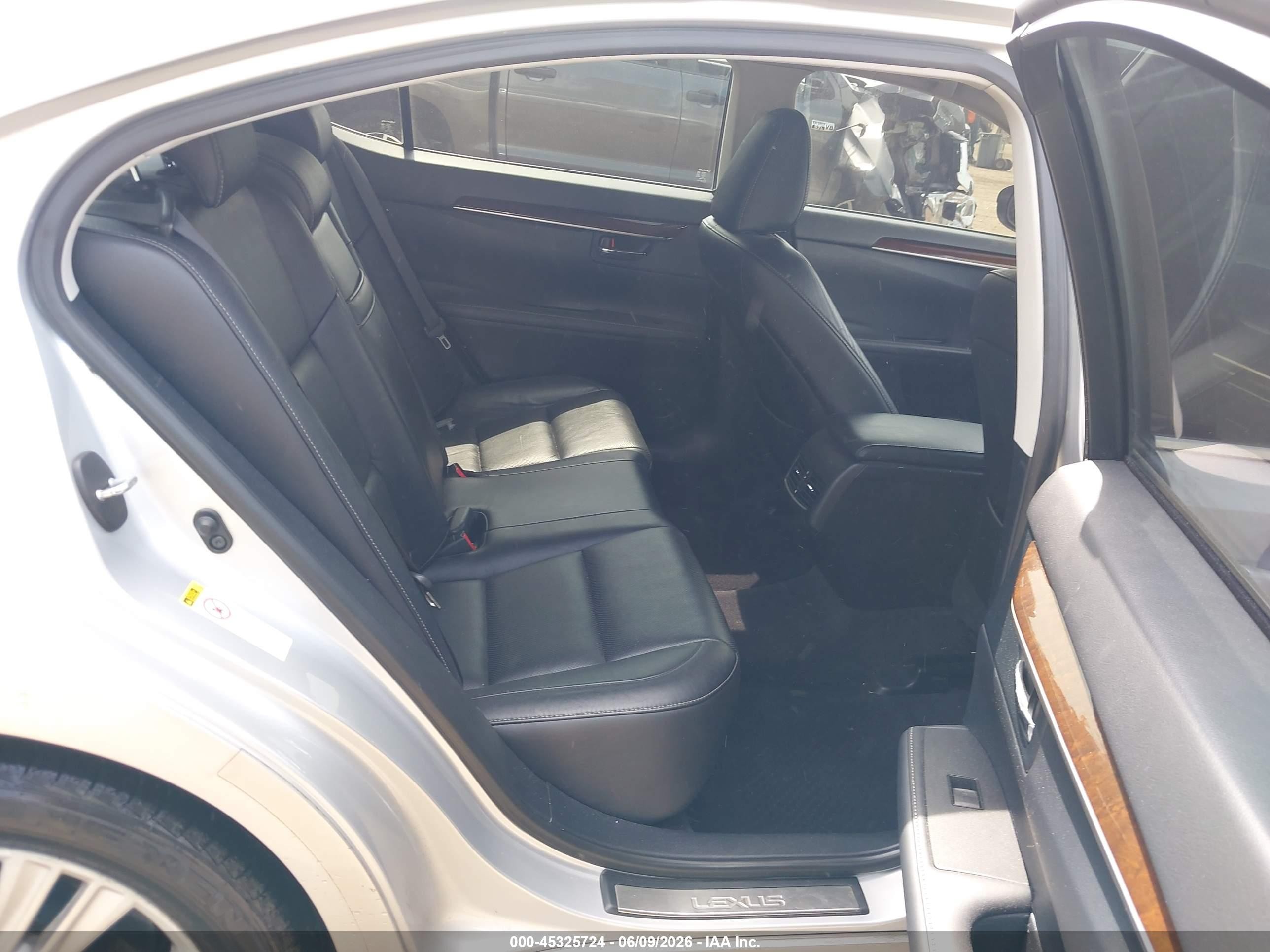 2013 Lexus Es 350   Silver vin: JTHBK1GG5D2077029