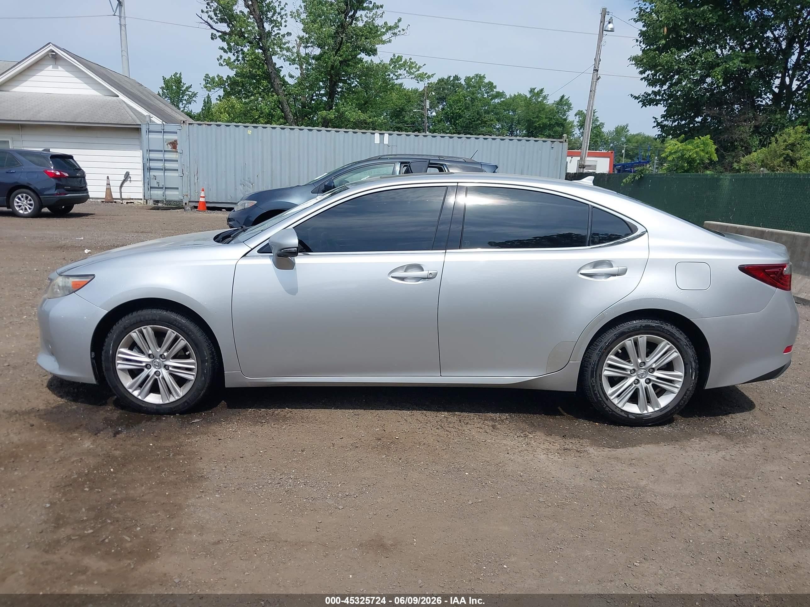 2013 Lexus Es 350   Silver vin: JTHBK1GG5D2077029
