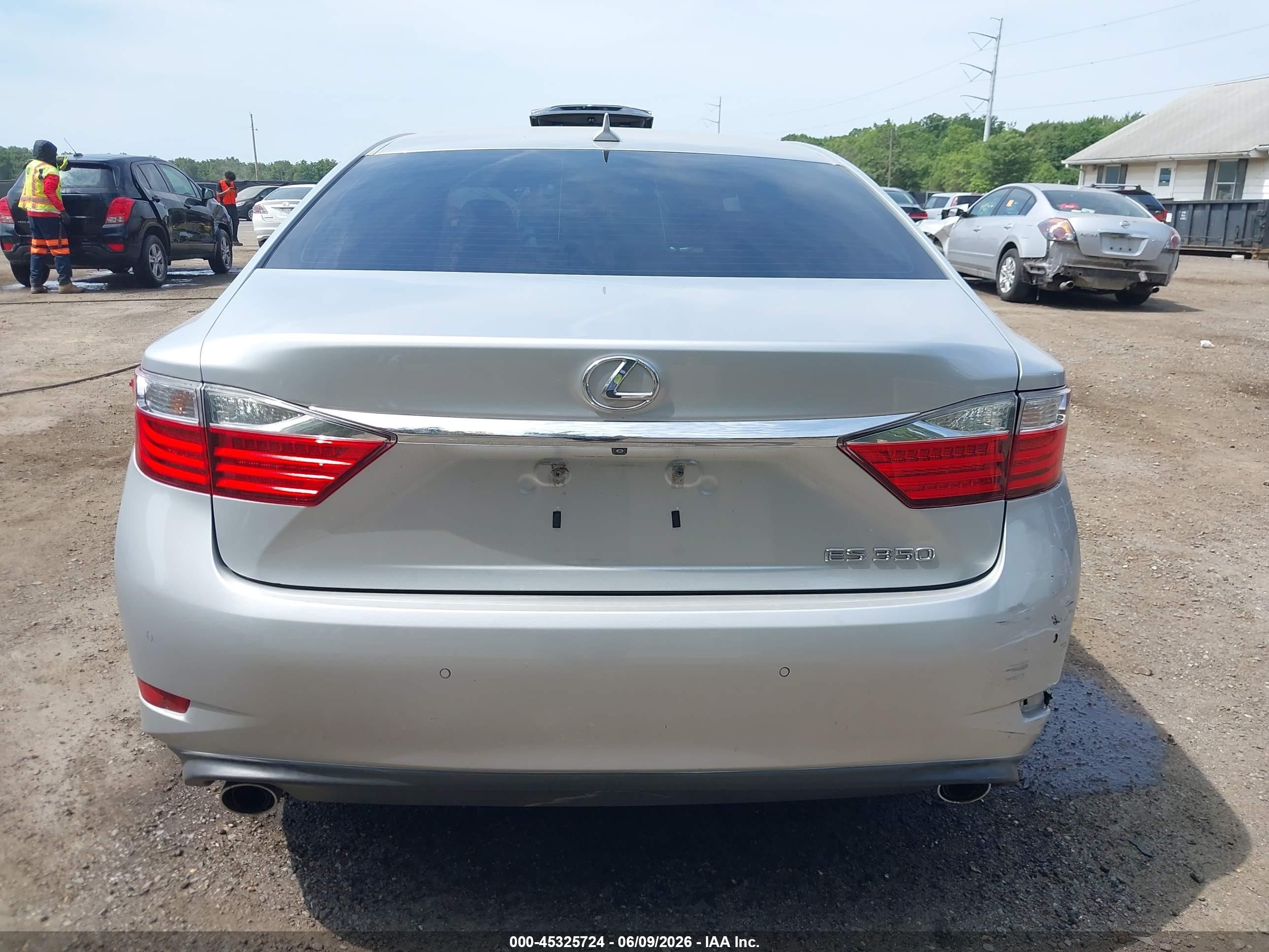 2013 Lexus Es 350   Silver vin: JTHBK1GG5D2077029
