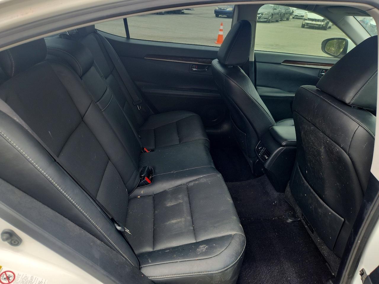 2014 Lexus Es White vin: JTHBK1GG5E2095175