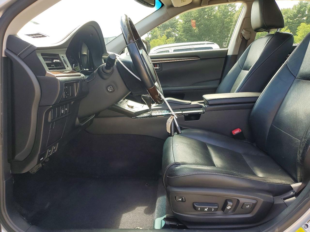 2014 Lexus Es 350 Silver vin: JTHBK1GG5E2128322