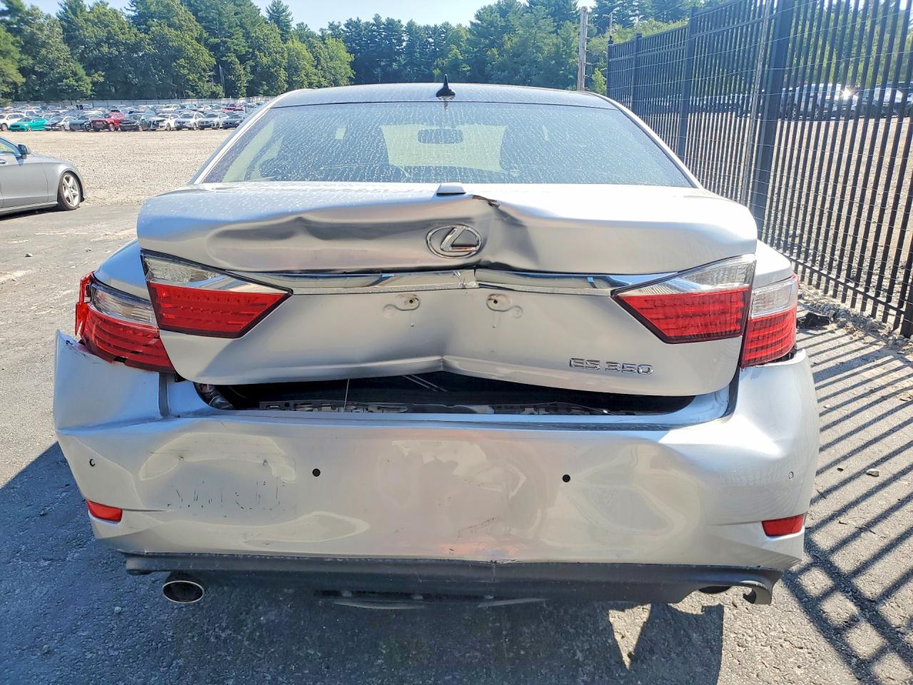 2014 Lexus Es 350 Silver vin: JTHBK1GG5E2128322