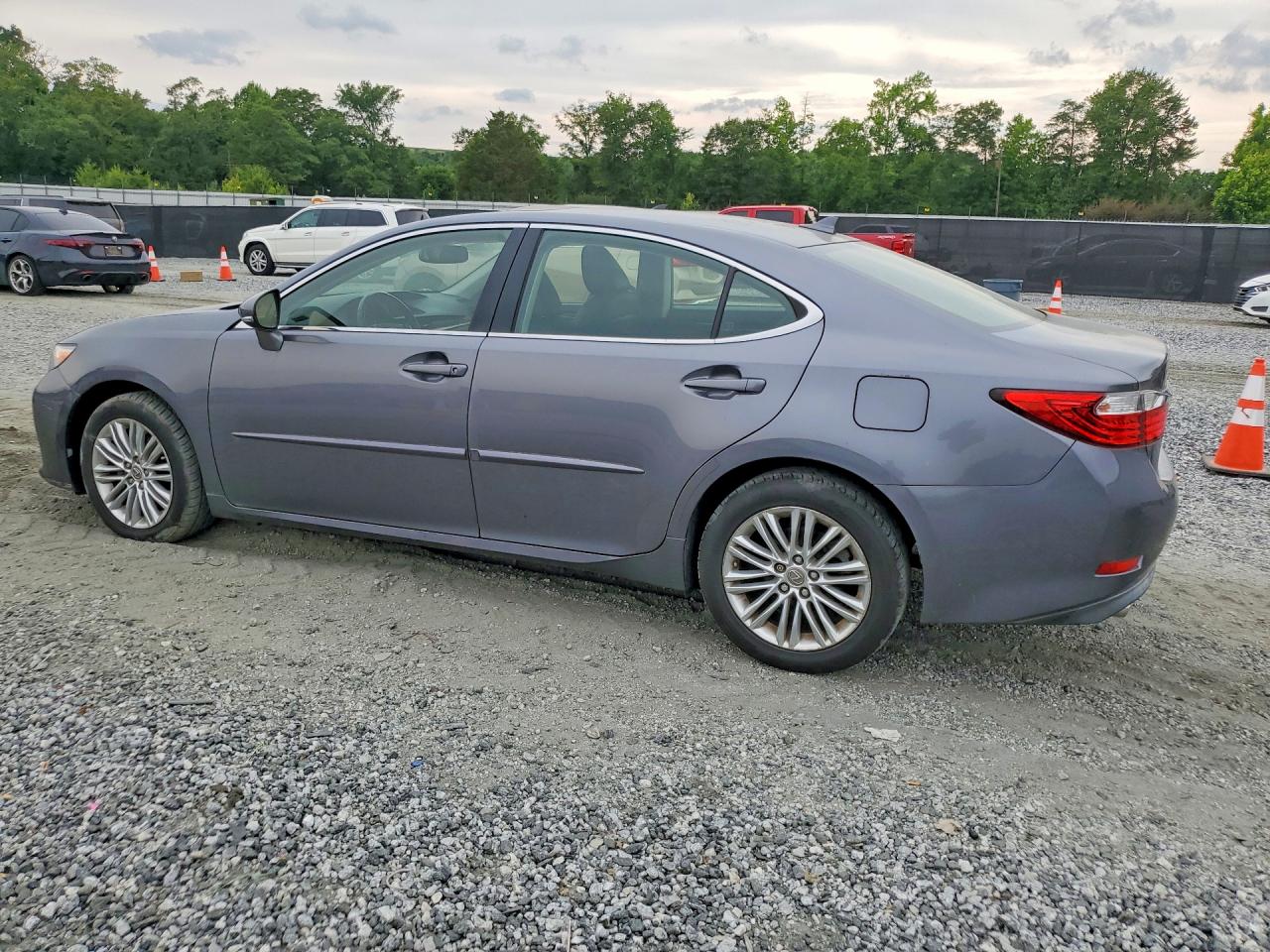 2014 Lexus Es Charcoal vin: JTHBK1GG5E2144469